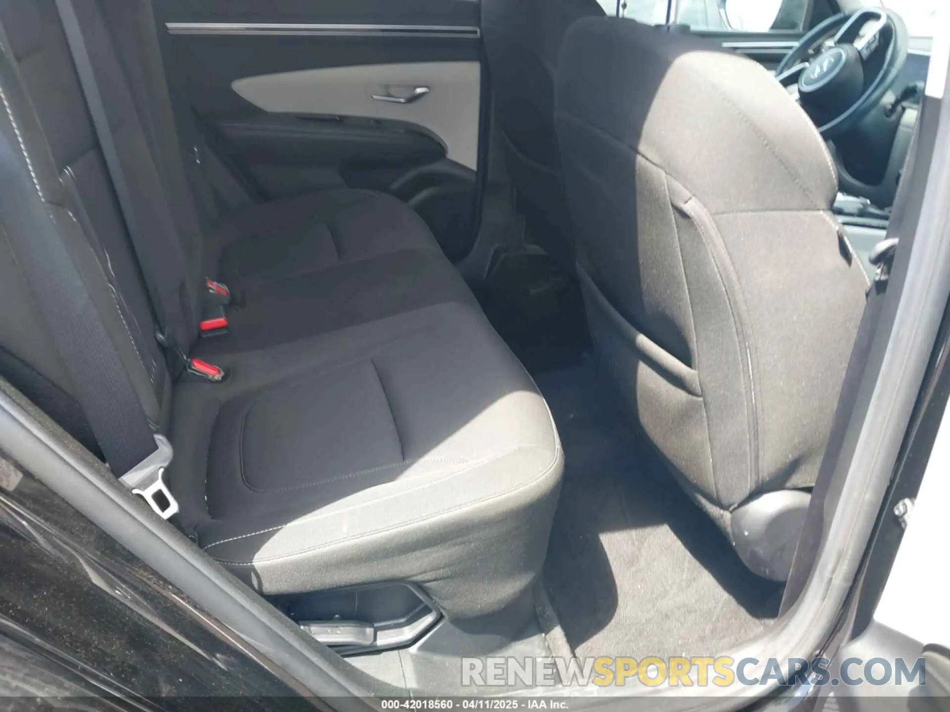 8 fotografías del automóvil dañado KM8JFCA17NU051776 HYUNDAI TUCSON HYBRID 2022