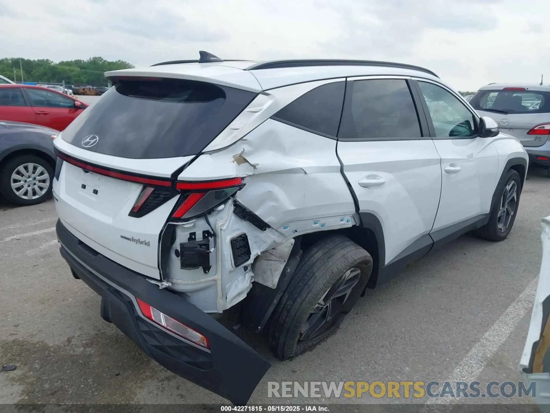 4 fotografías del automóvil dañado KM8JFCA18NU050944 HYUNDAI TUCSON HYBRID 2022
