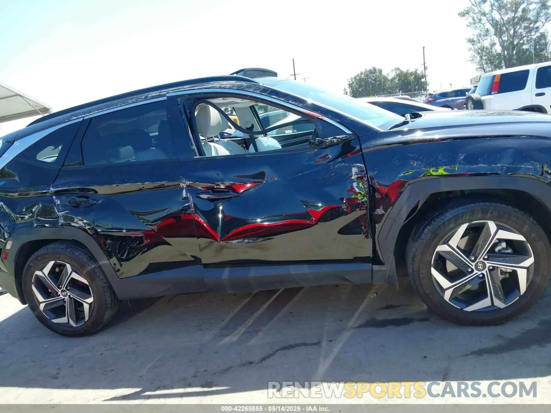 13 fotografías del automóvil dañado KM8JECA14PU127220 HYUNDAI TUCSON HYBRID 2023