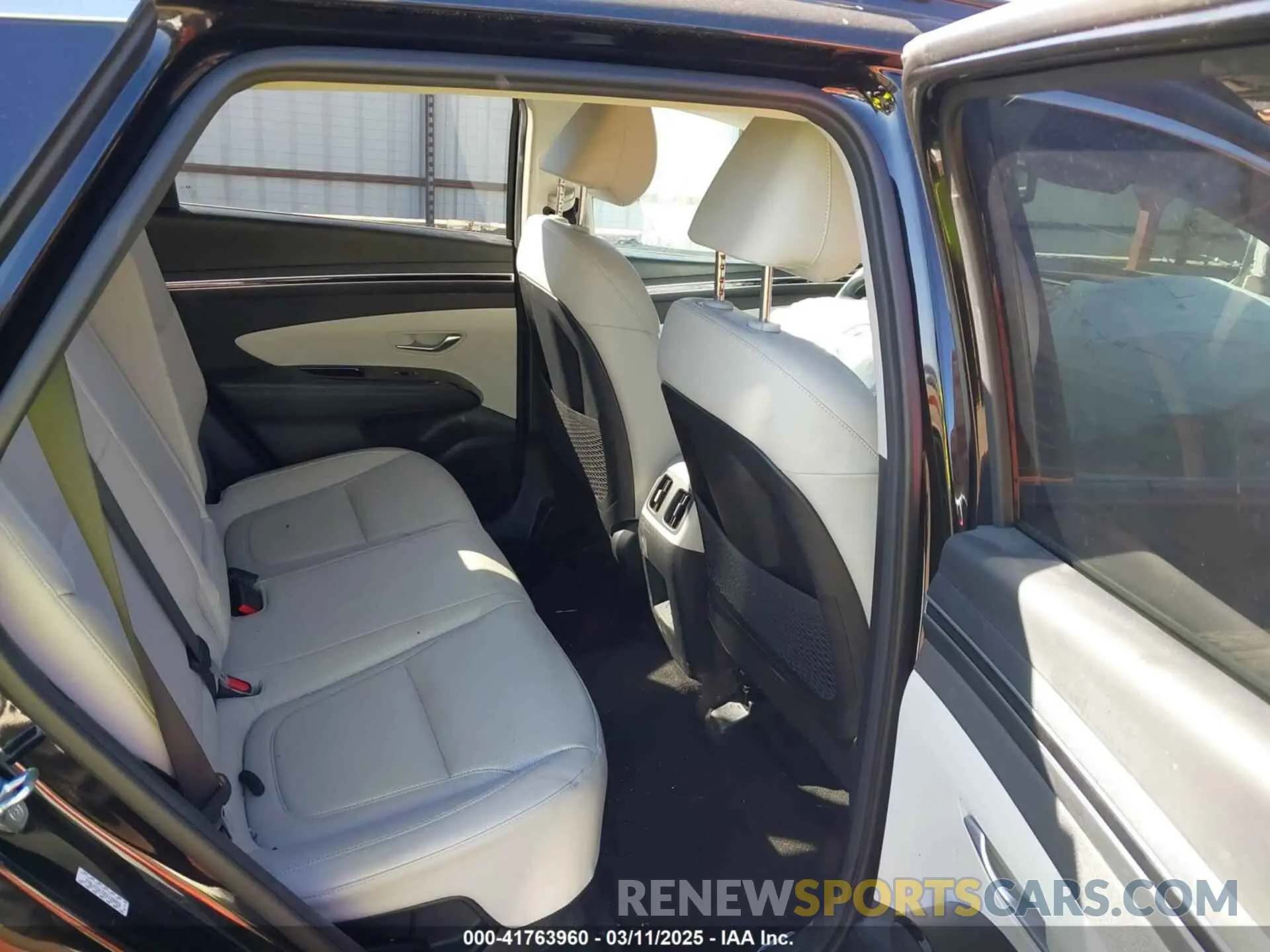8 fotografías del automóvil dañado KM8JECA15PU130059 HYUNDAI TUCSON HYBRID 2023