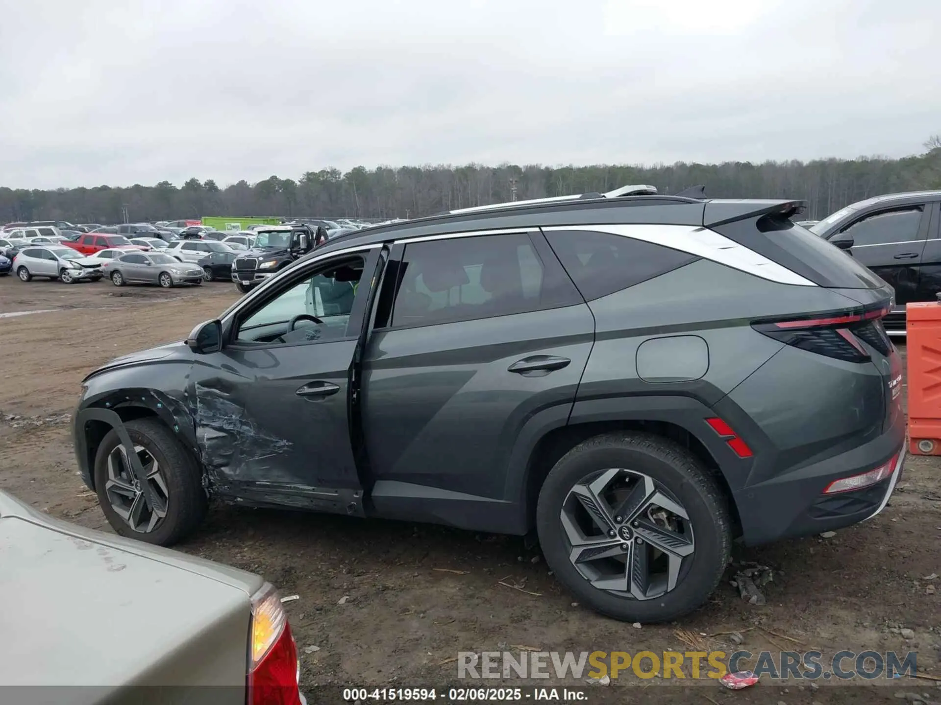 14 fotografías del automóvil dañado KM8JECA19PU125933 HYUNDAI TUCSON HYBRID 2023