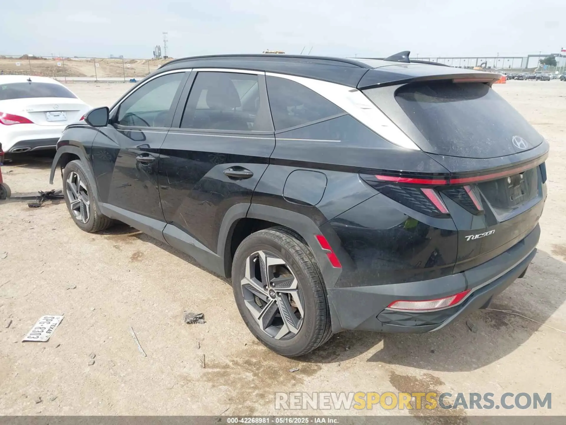 3 fotografías del automóvil dañado KM8JFCA12PU100014 HYUNDAI TUCSON HYBRID 2023