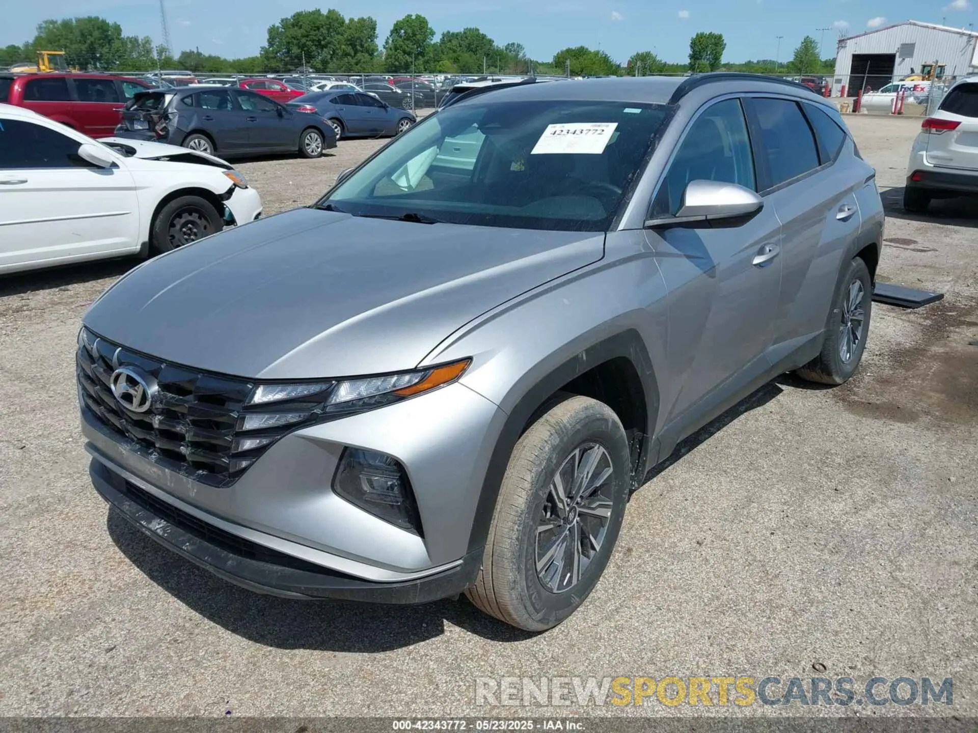 2 fotografías del automóvil dañado KM8JBCD11RU192226 HYUNDAI TUCSON HYBRID 2024