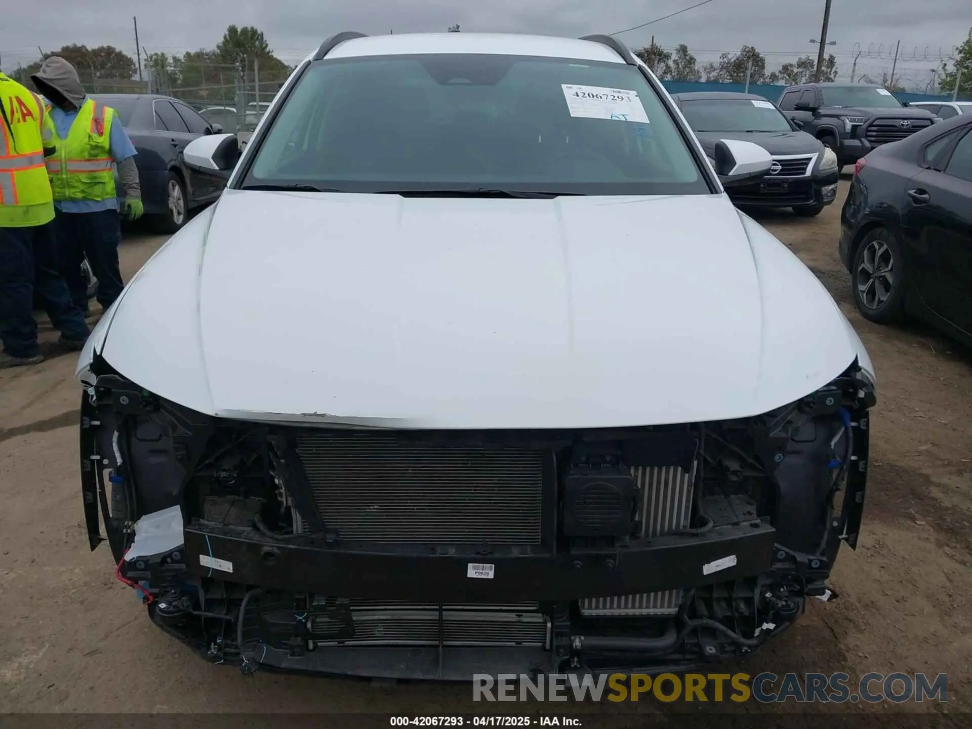 13 fotografías del automóvil dañado KM8JBCD11RU205511 HYUNDAI TUCSON HYBRID 2024
