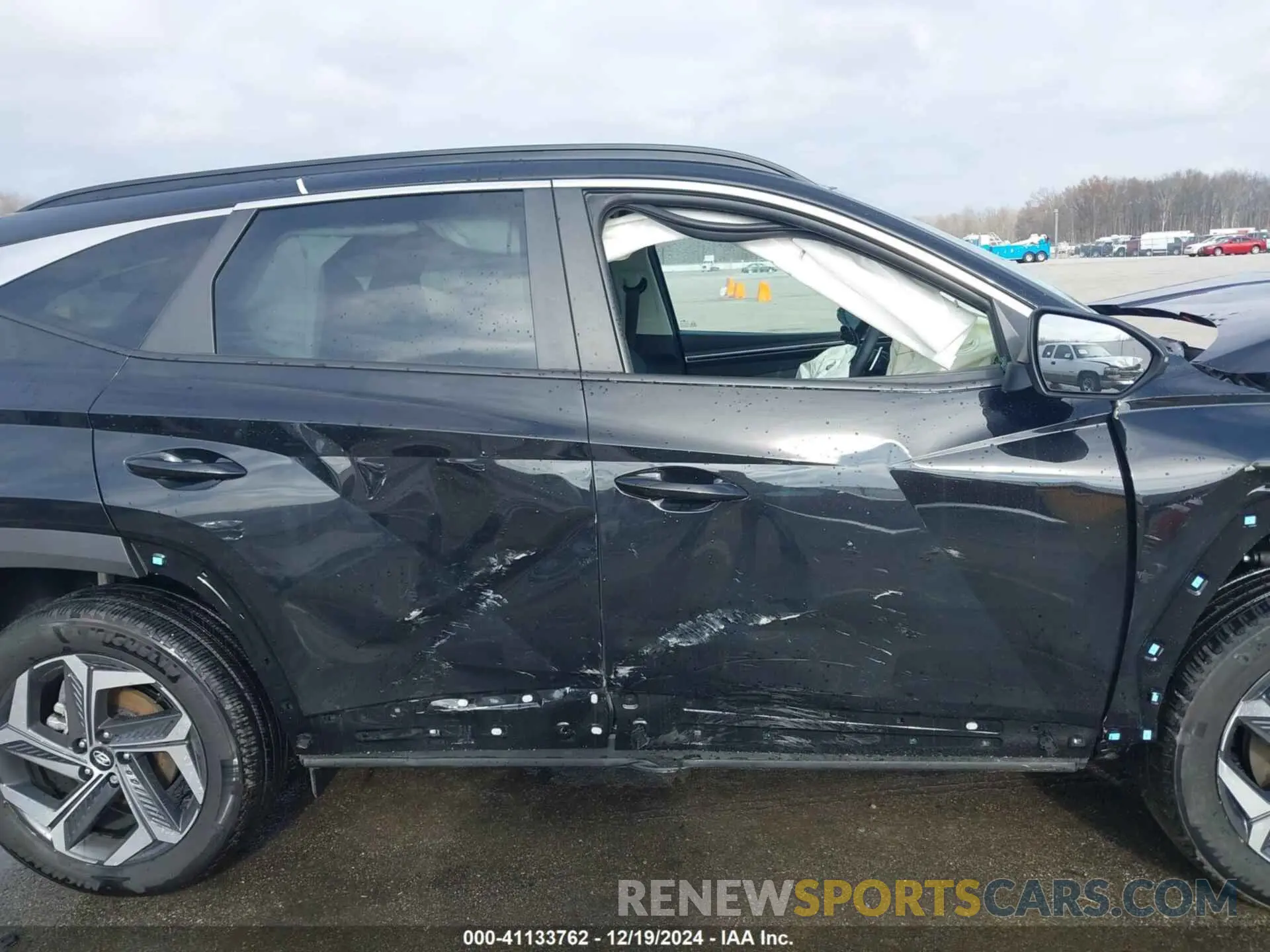 14 fotografías del automóvil dañado KM8JCCD14RU185168 HYUNDAI TUCSON HYBRID 2024