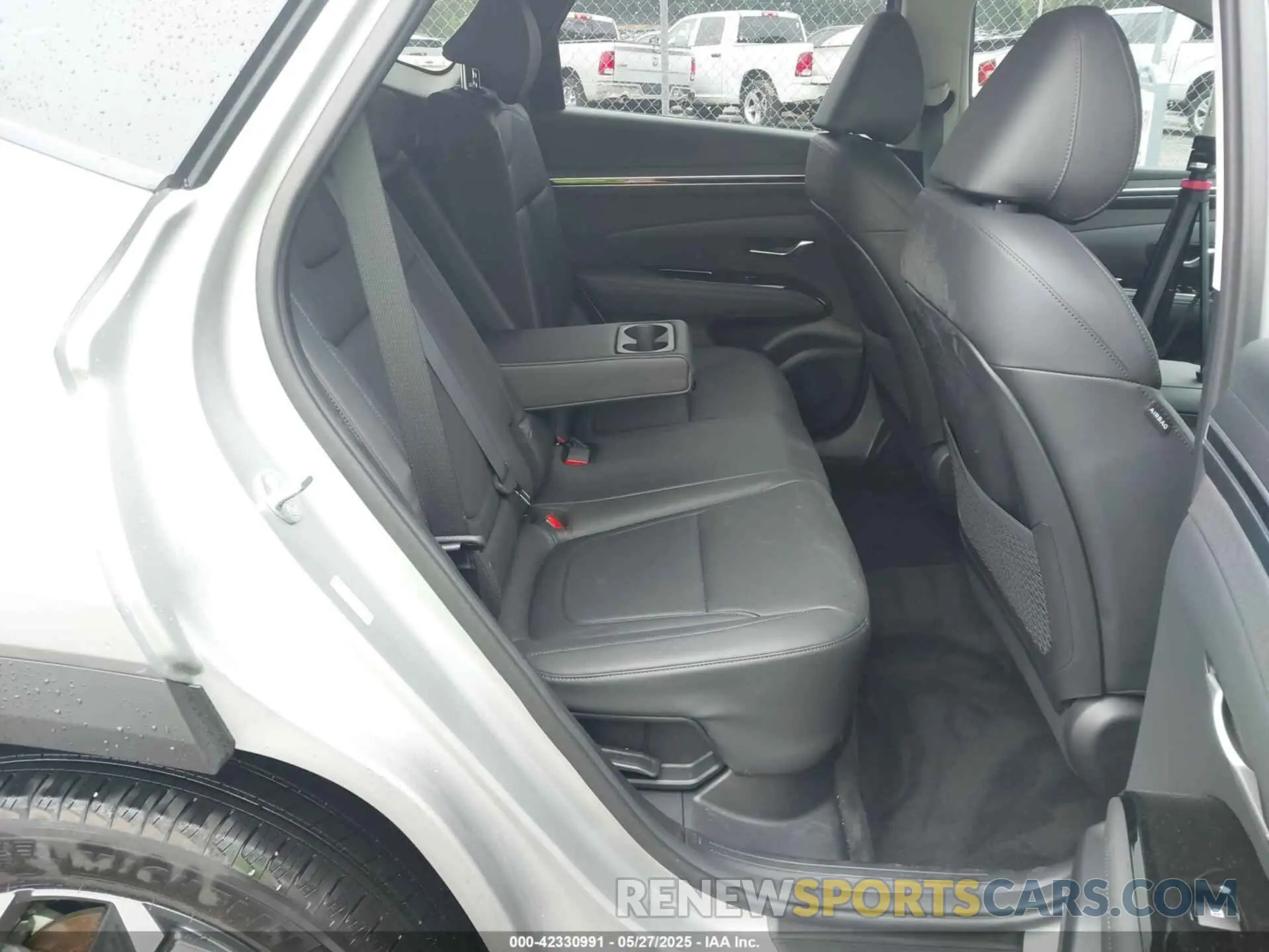 8 fotografías del automóvil dañado KM8JCCD17RU210726 HYUNDAI TUCSON HYBRID 2024