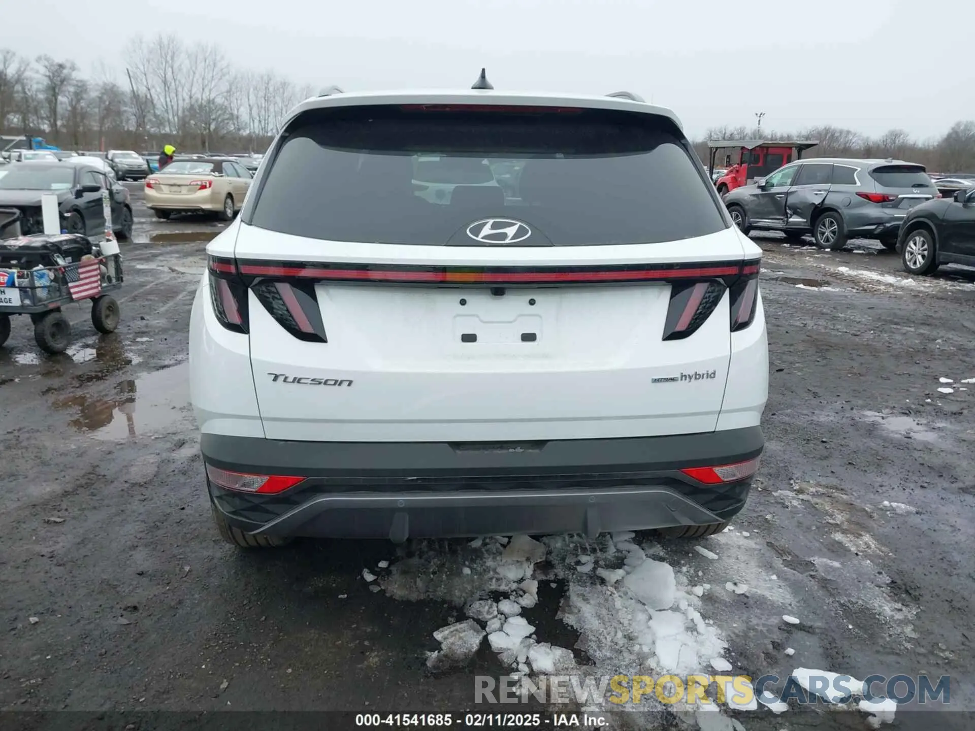 16 fotografías del automóvil dañado KM8JECD18RU219509 HYUNDAI TUCSON HYBRID 2024