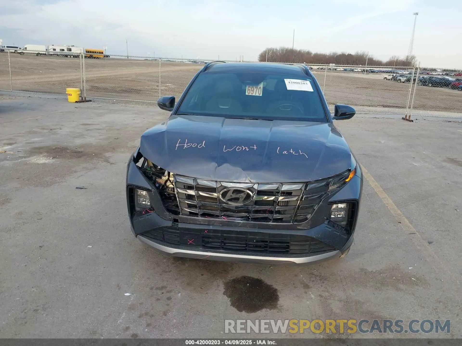13 fotografías del automóvil dañado KM8JFCD16RU166399 HYUNDAI TUCSON HYBRID 2024