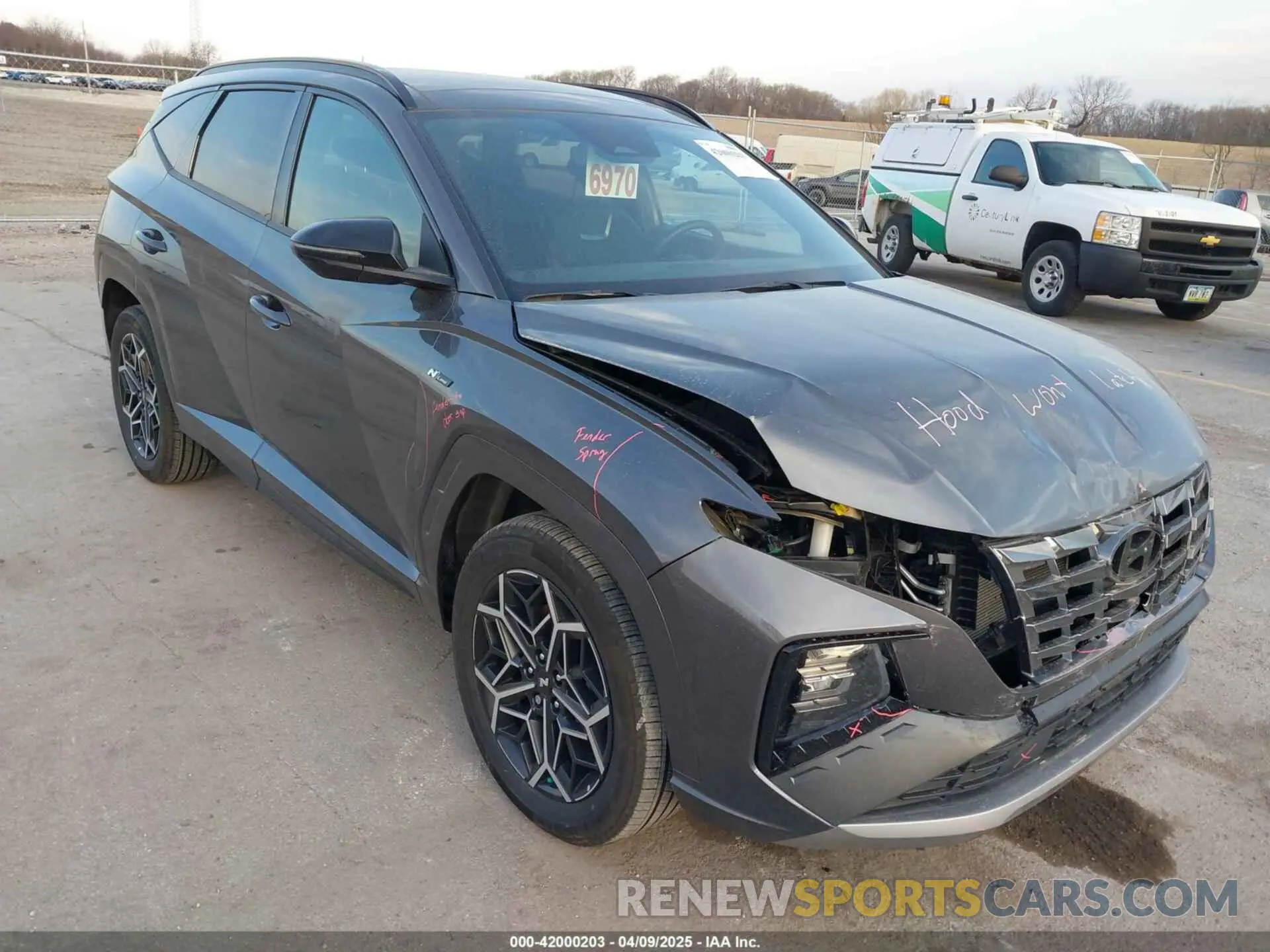 18 fotografías del automóvil dañado KM8JFCD16RU166399 HYUNDAI TUCSON HYBRID 2024
