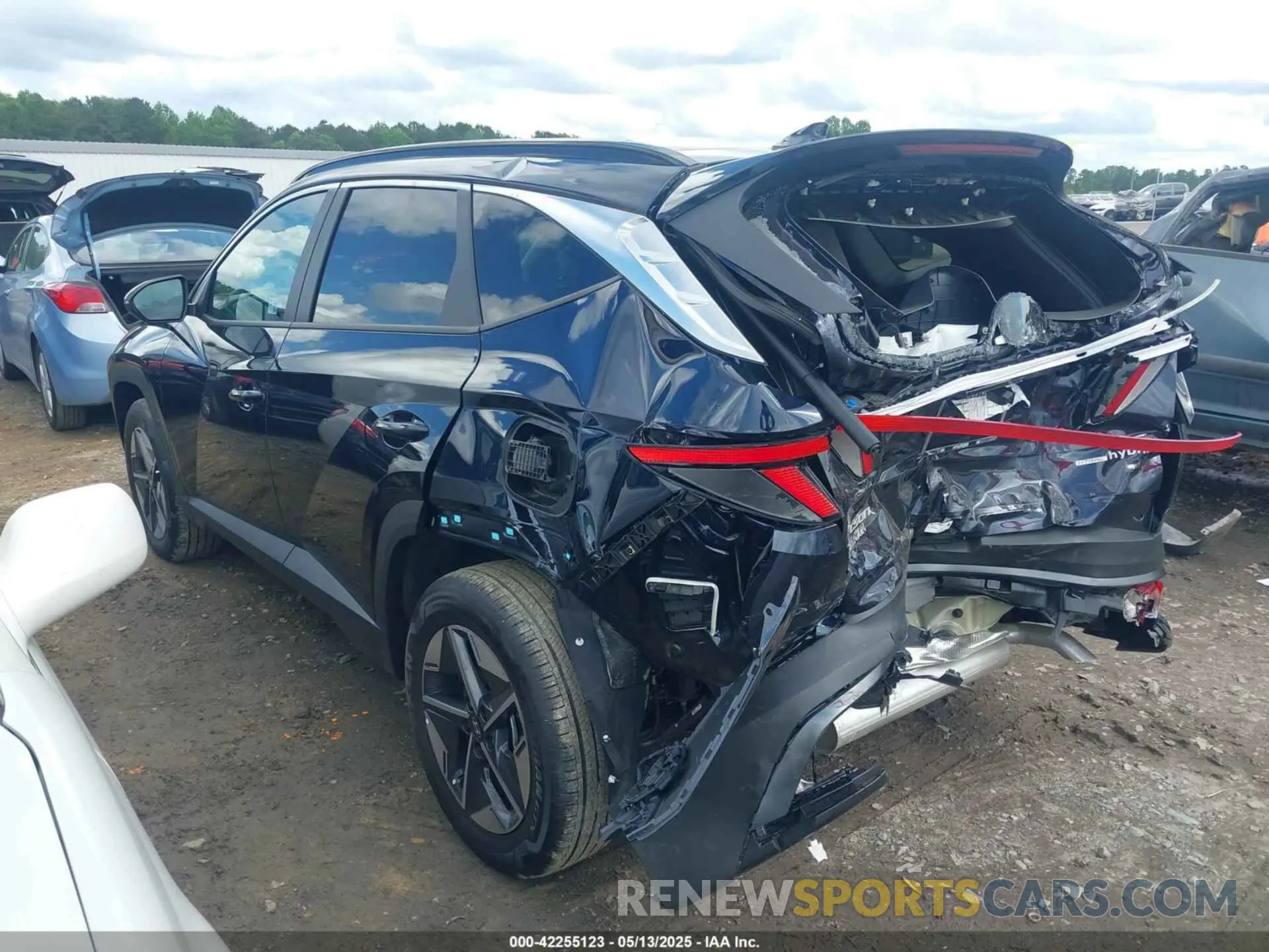 3 fotografías del automóvil dañado KM8JCDD1XSU323680 HYUNDAI TUCSON HYBRID 2025