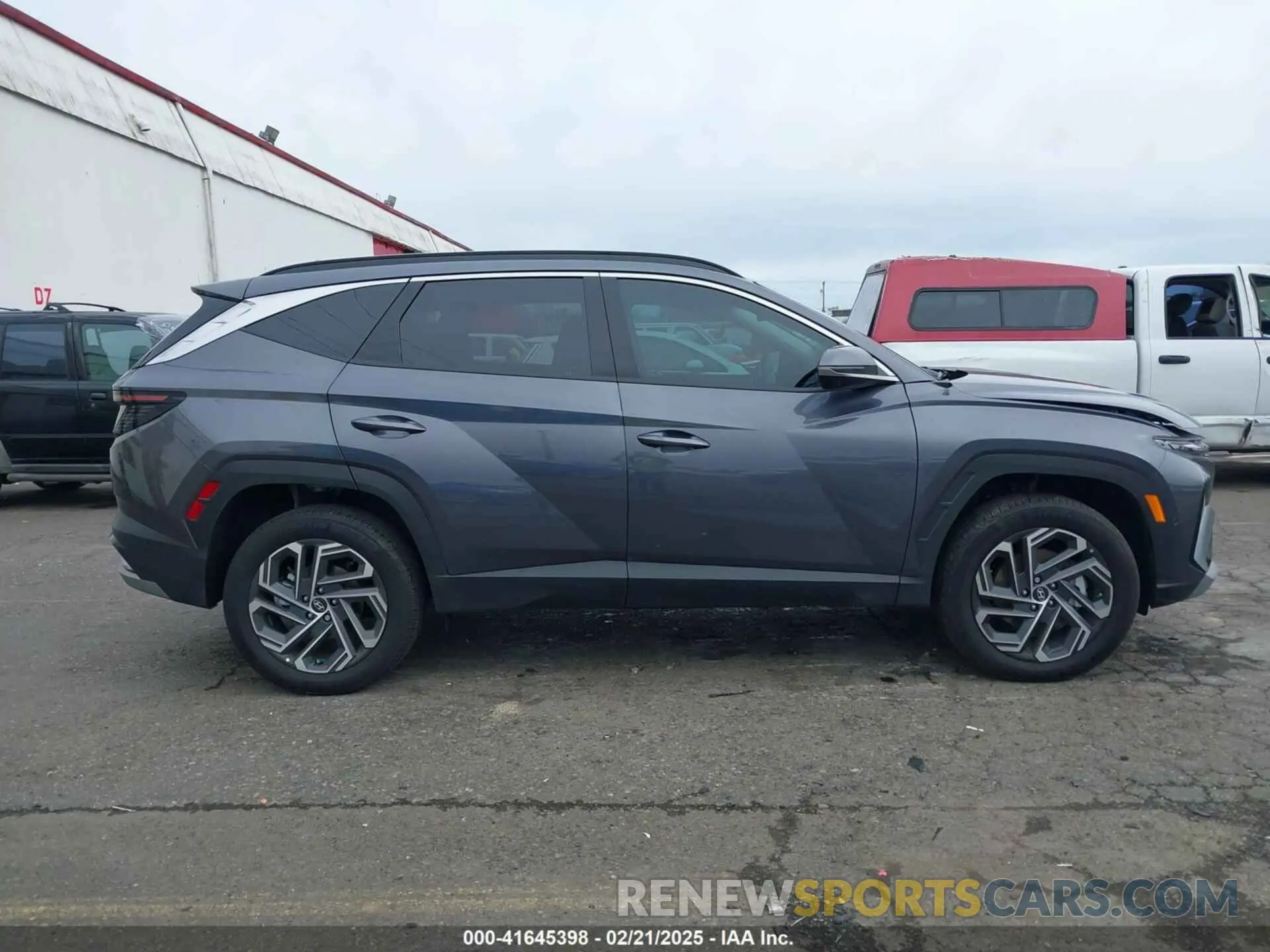 14 fotografías del automóvil dañado KM8JEDD18SU260671 HYUNDAI TUCSON HYBRID 2025