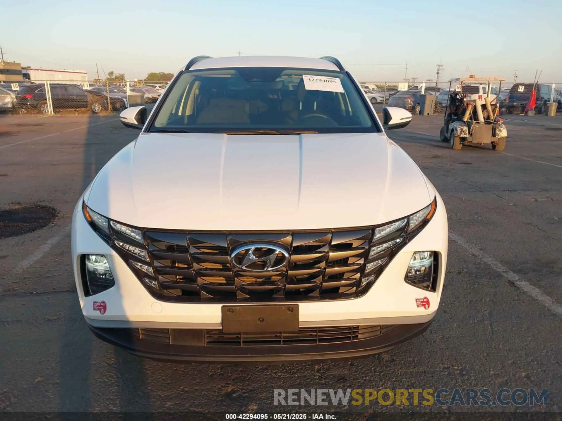 12 fotografías del automóvil dañado KM8JBDA24PU127385 HYUNDAI TUCSON PLUG-IN HYBRID 2023