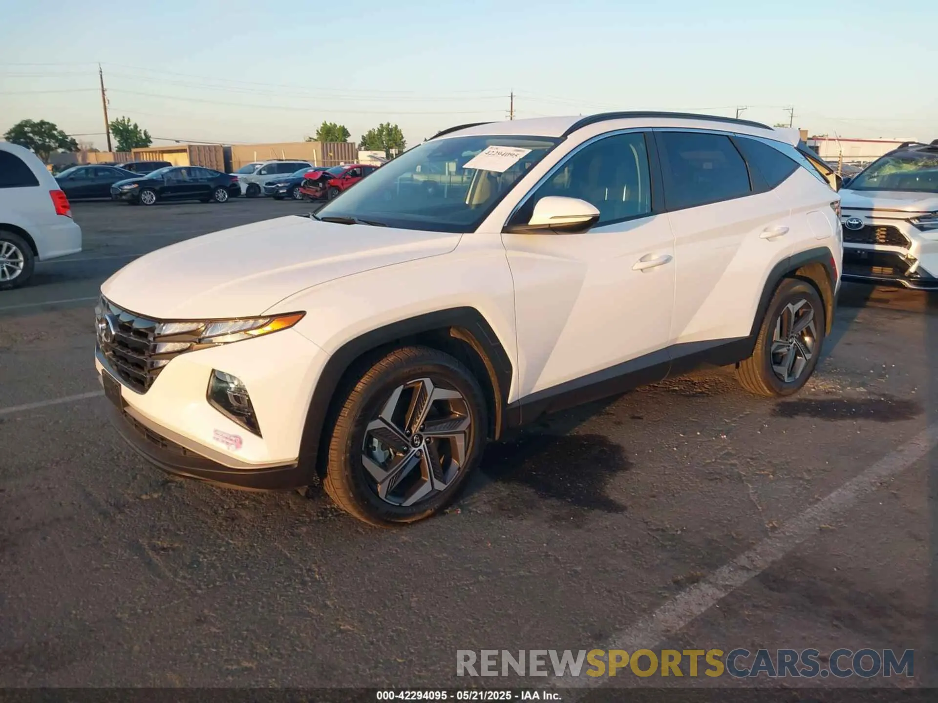 2 fotografías del automóvil dañado KM8JBDA24PU127385 HYUNDAI TUCSON PLUG-IN HYBRID 2023