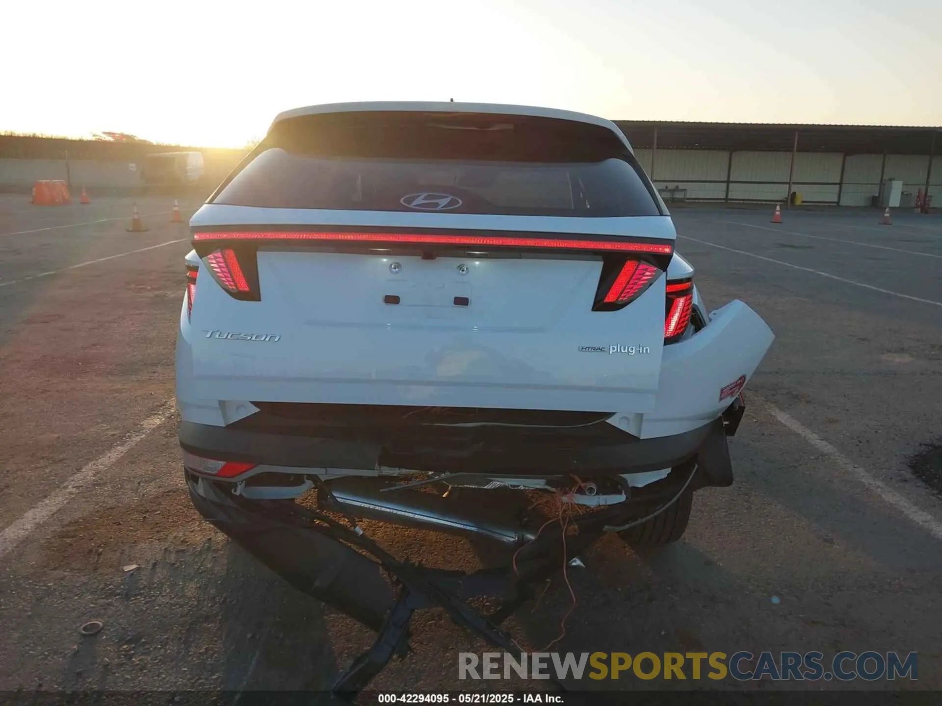6 fotografías del automóvil dañado KM8JBDA24PU127385 HYUNDAI TUCSON PLUG-IN HYBRID 2023