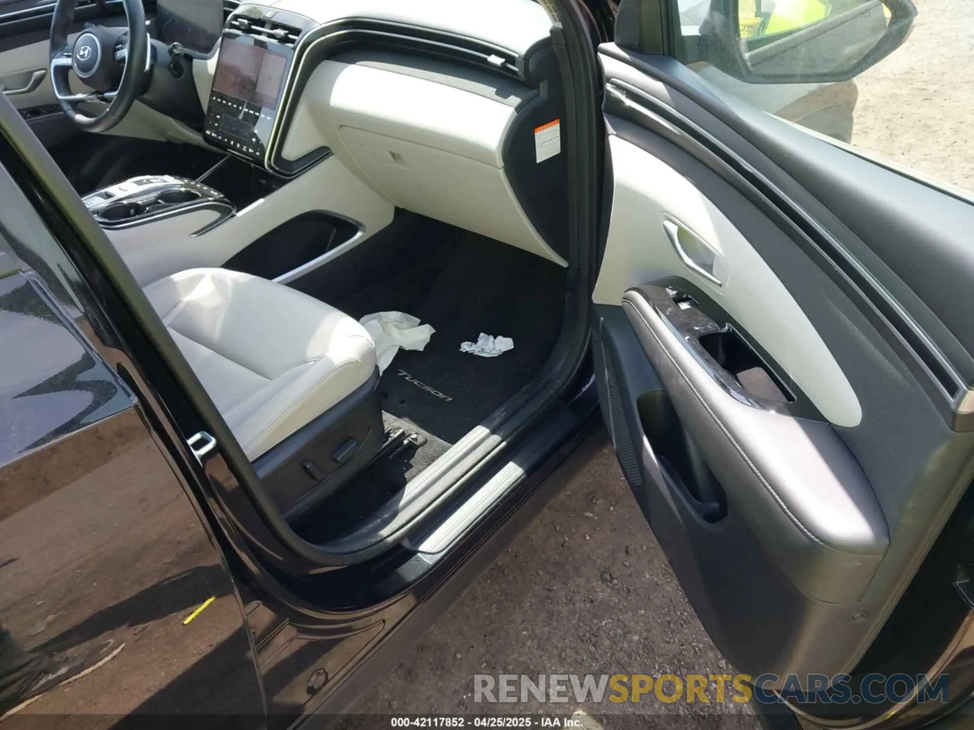 5 fotografías del automóvil dañado KM8JFDD20RU138807 HYUNDAI TUCSON PLUG-IN HYBRID 2024