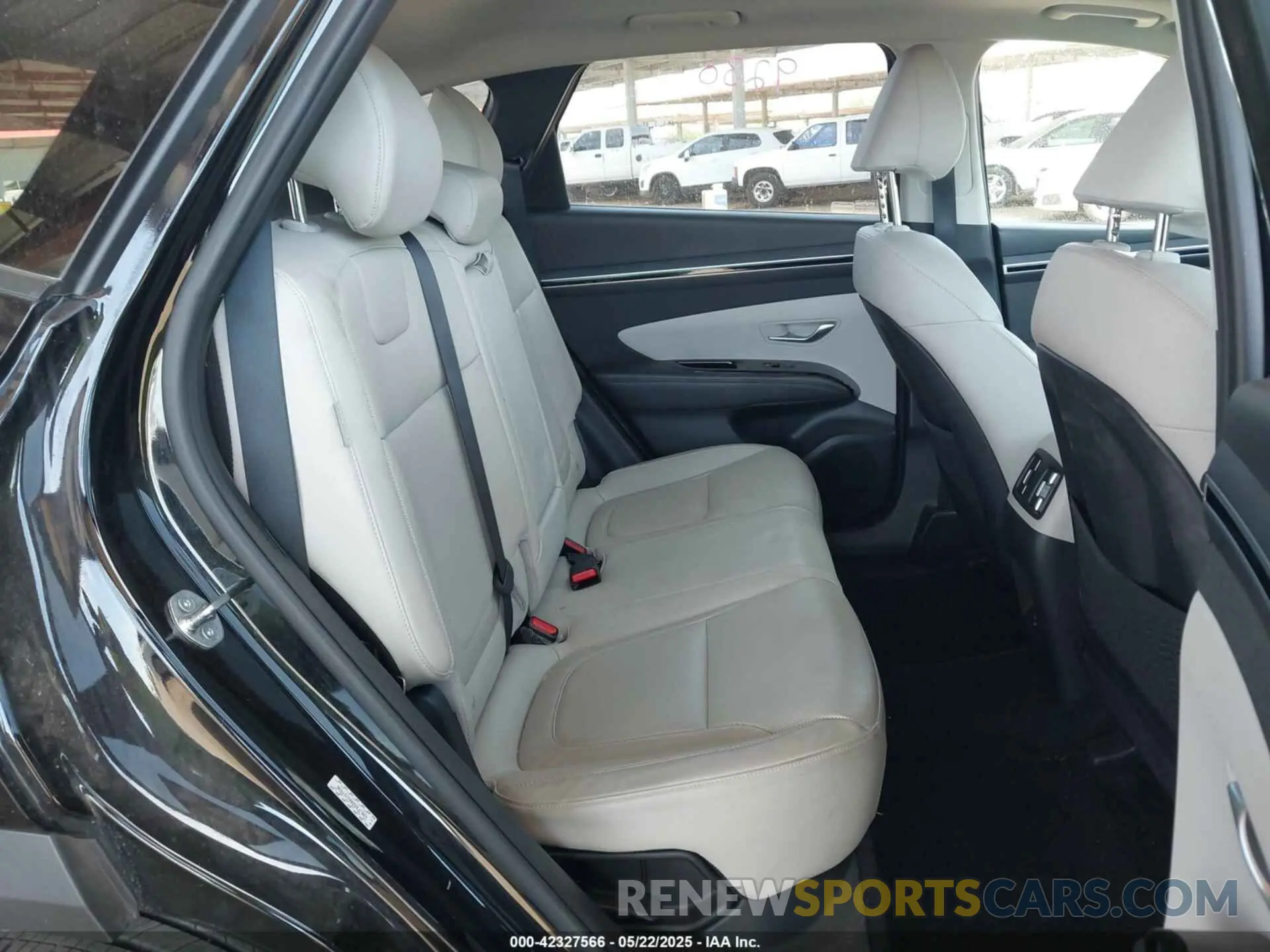 8 fotografías del automóvil dañado KM8JFDD20RU157938 HYUNDAI TUCSON PLUG-IN HYBRID 2024