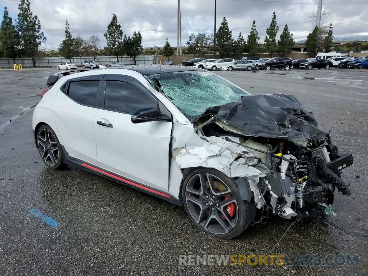 4 fotografías del automóvil dañado KMHT36AH5KU001213 HYUNDAI VELOSTER 2019