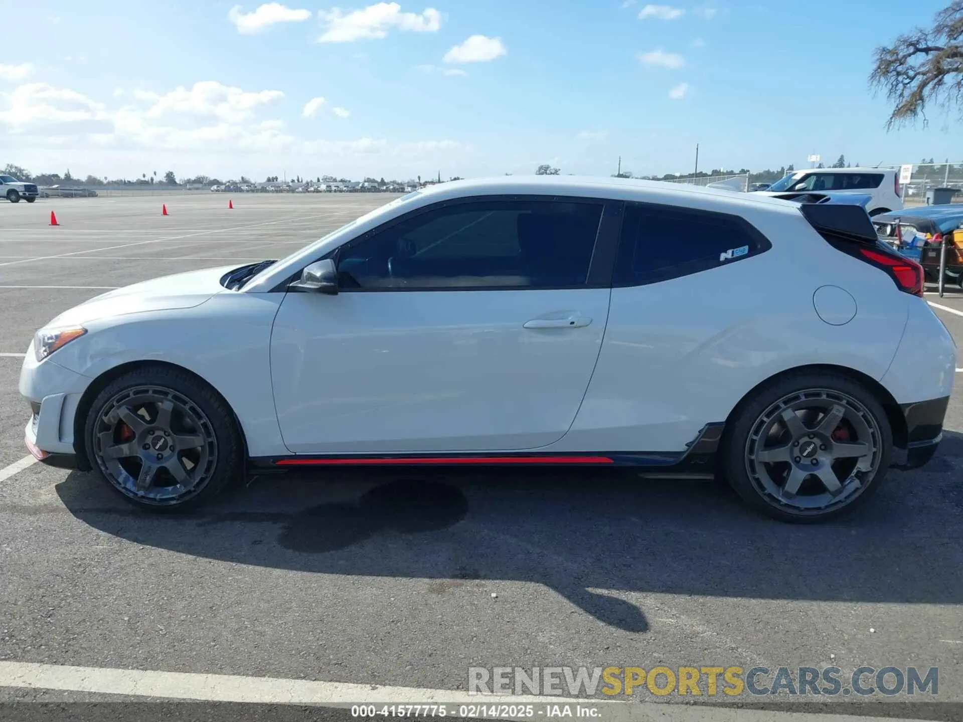 14 fotografías del automóvil dañado KMHT36AH6KU001916 HYUNDAI VELOSTER 2019