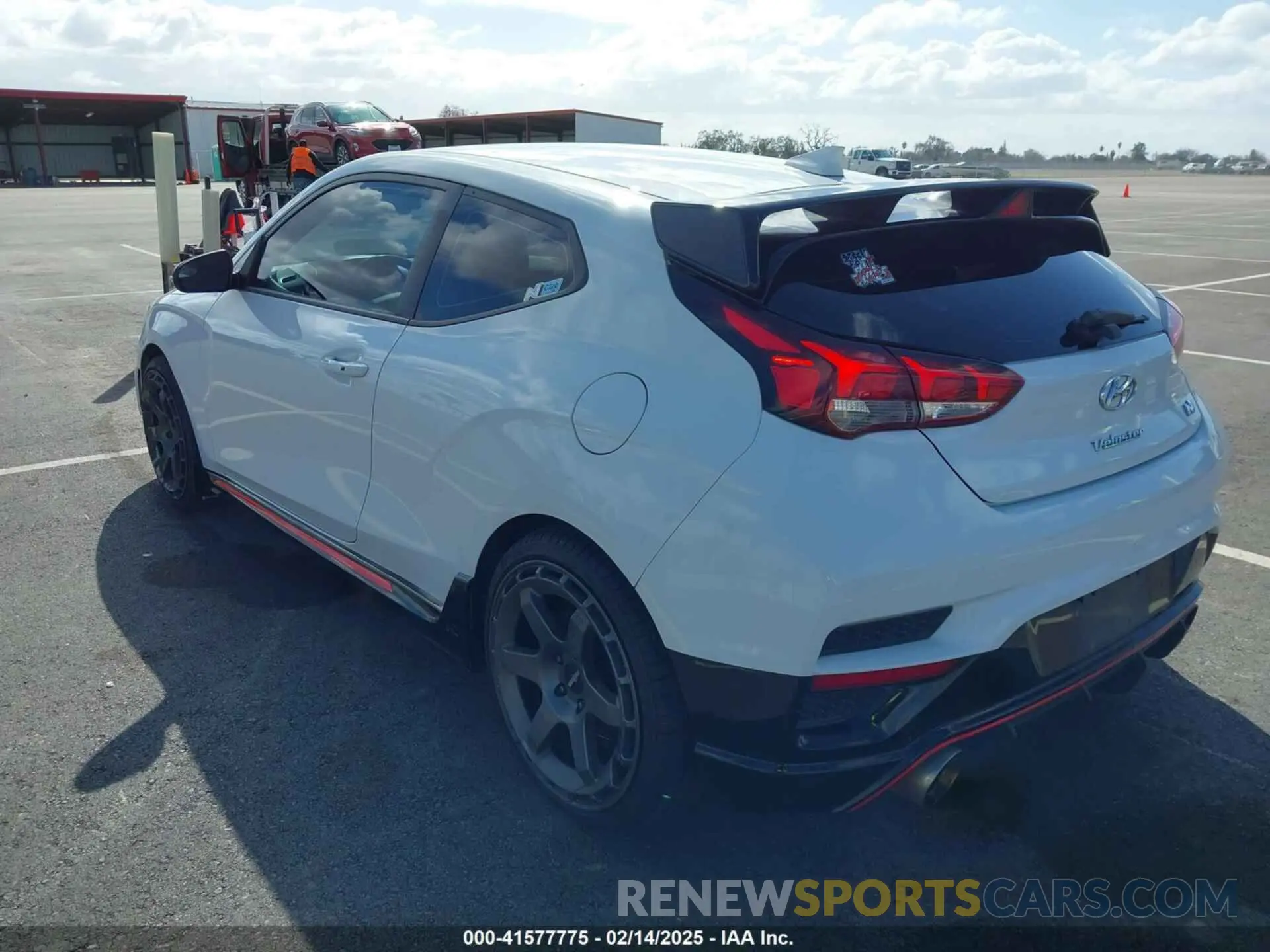 3 fotografías del automóvil dañado KMHT36AH6KU001916 HYUNDAI VELOSTER 2019