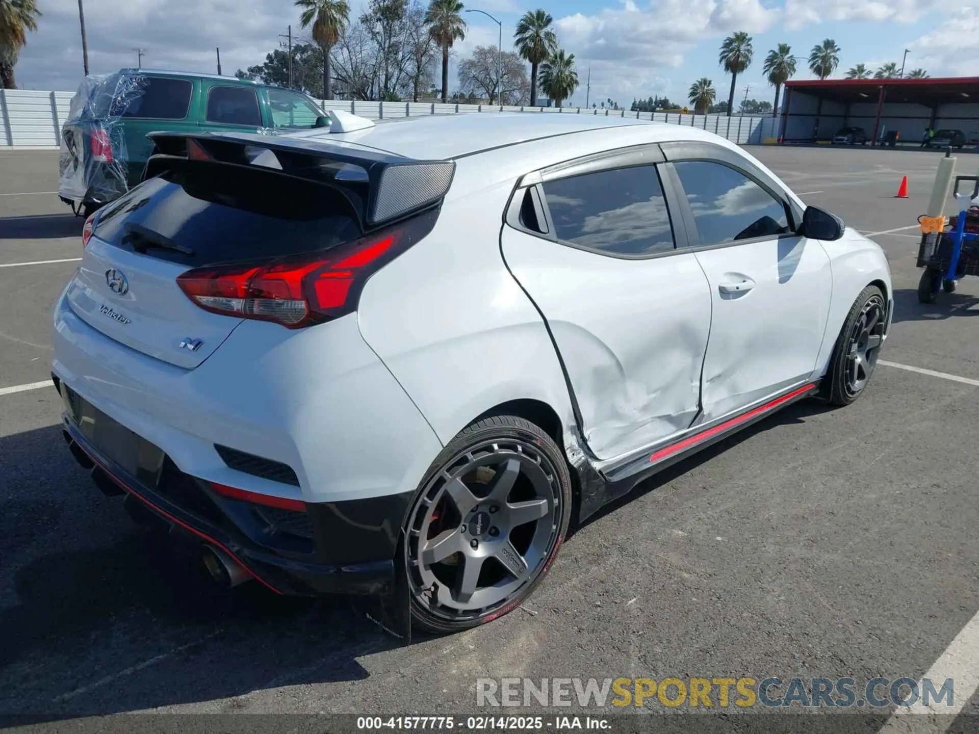 4 fotografías del automóvil dañado KMHT36AH6KU001916 HYUNDAI VELOSTER 2019