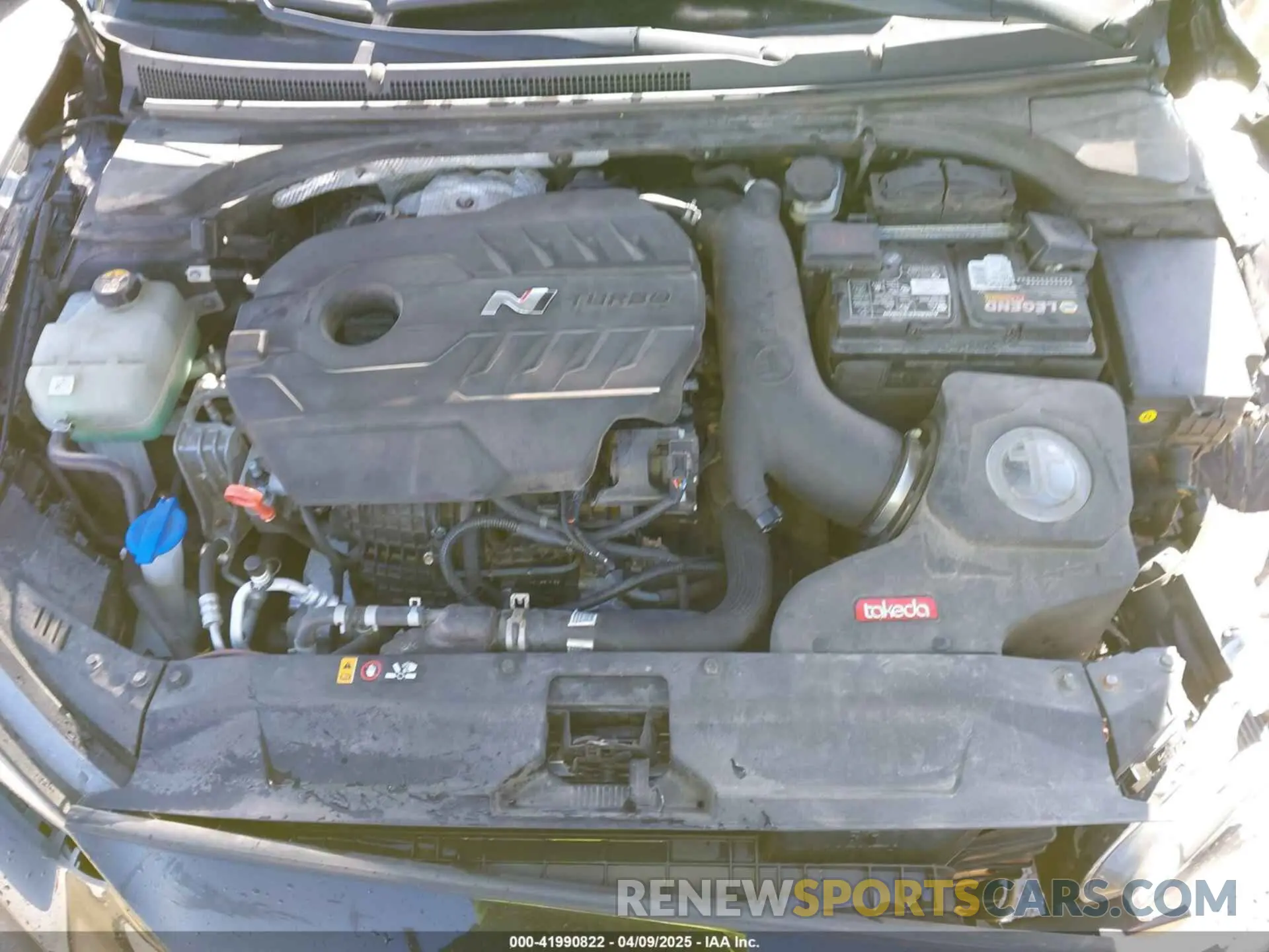 10 fotografías del automóvil dañado KMHT36AH9KU002414 HYUNDAI VELOSTER 2019