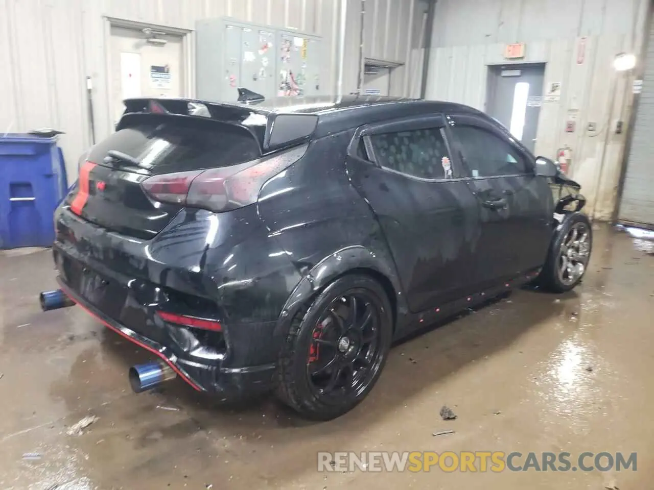 3 fotografías del automóvil dañado KMHT36AHXKU001840 HYUNDAI VELOSTER 2019