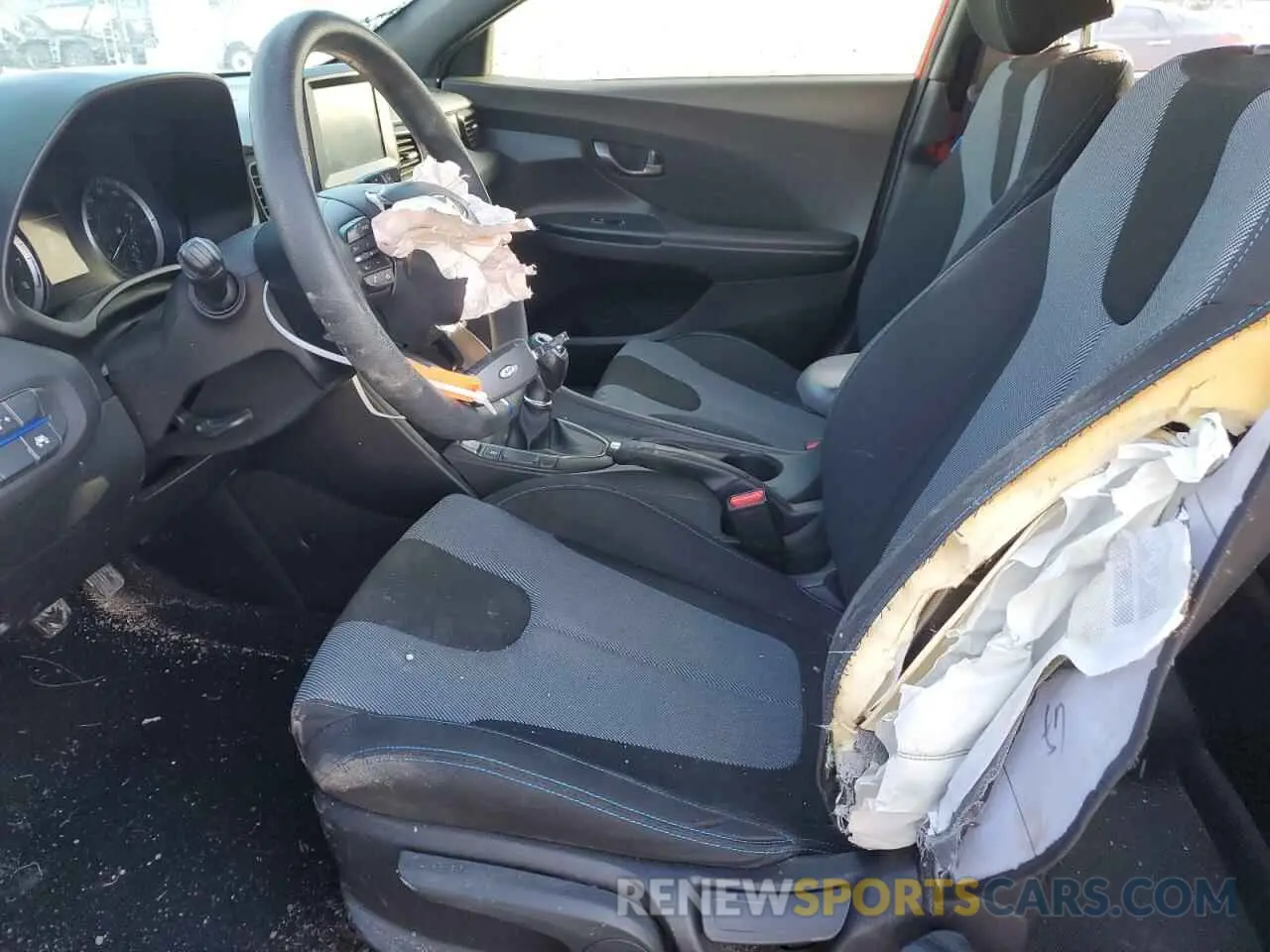 7 fotografías del automóvil dañado KMHTG6AF3KU009362 HYUNDAI VELOSTER 2019
