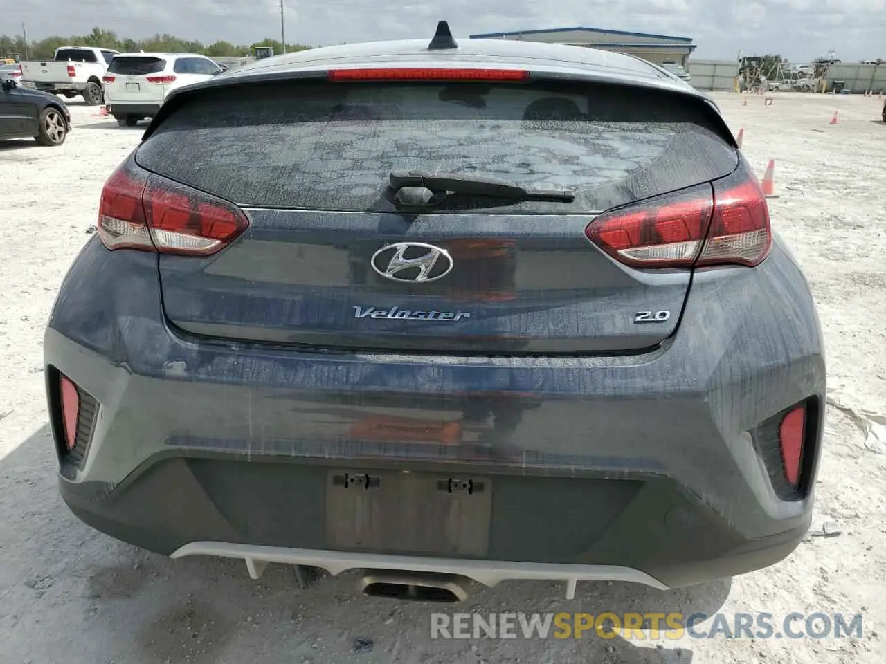 6 fotografías del automóvil dañado KMHTG6AF4KU013159 HYUNDAI VELOSTER 2019