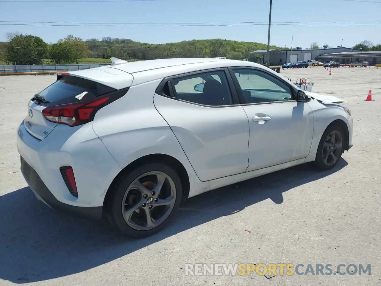 3 fotografías del automóvil dañado KMHTG6AF4KU013856 HYUNDAI VELOSTER 2019