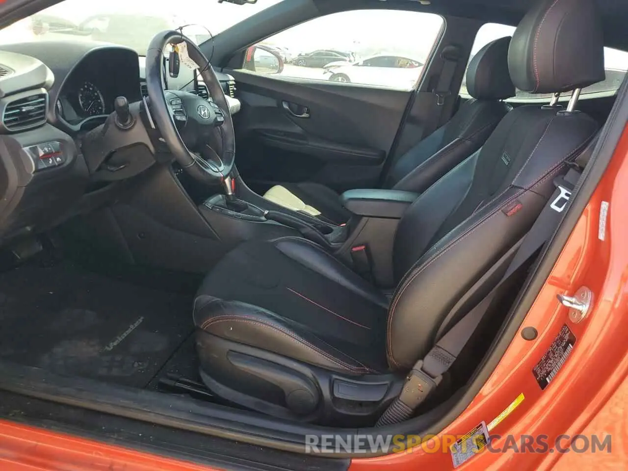 7 fotografías del automóvil dañado KMHTG6AF6KU019061 HYUNDAI VELOSTER 2019