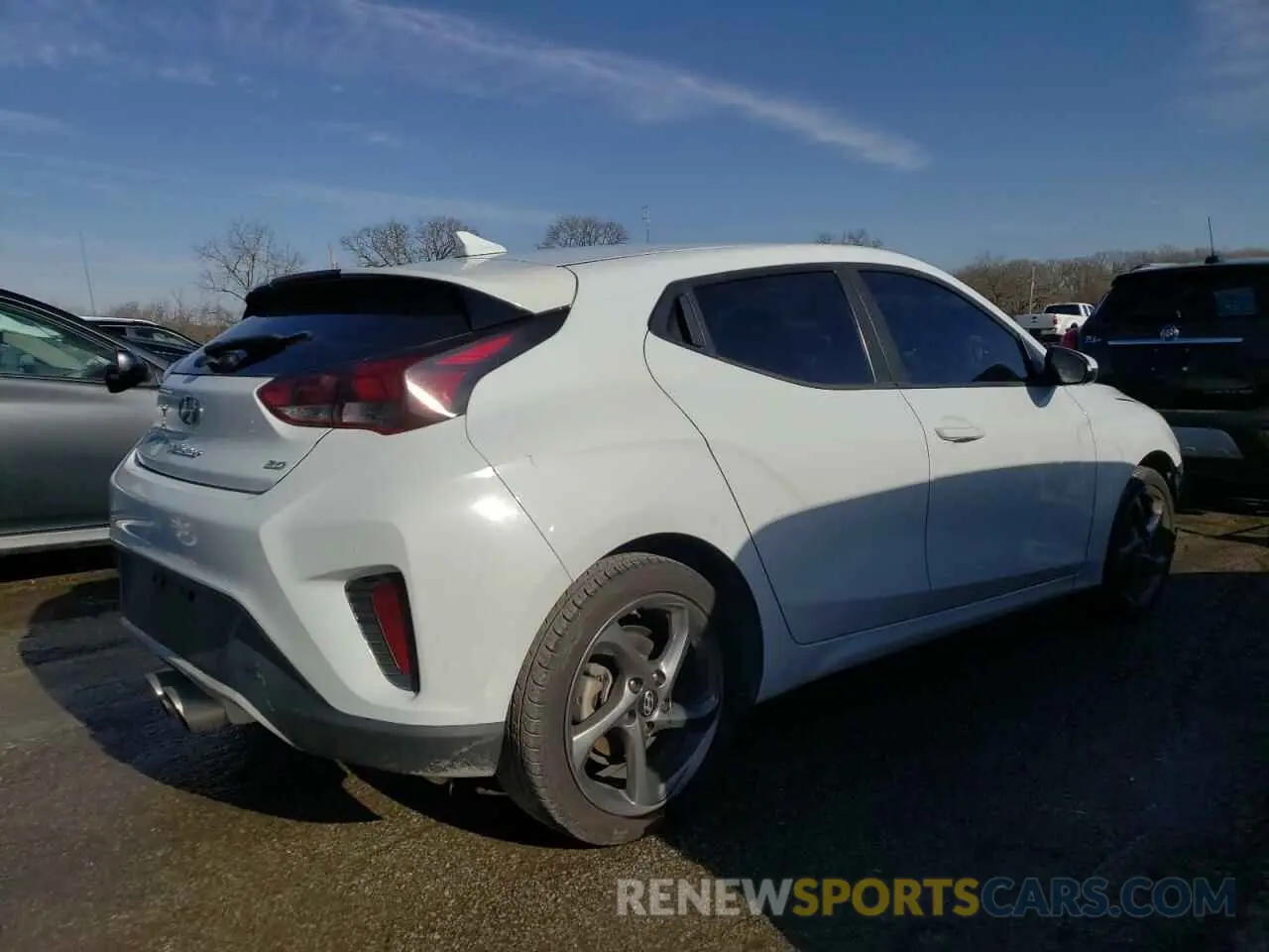 3 fotografías del automóvil dañado KMHTG6AF8KU015416 HYUNDAI VELOSTER 2019