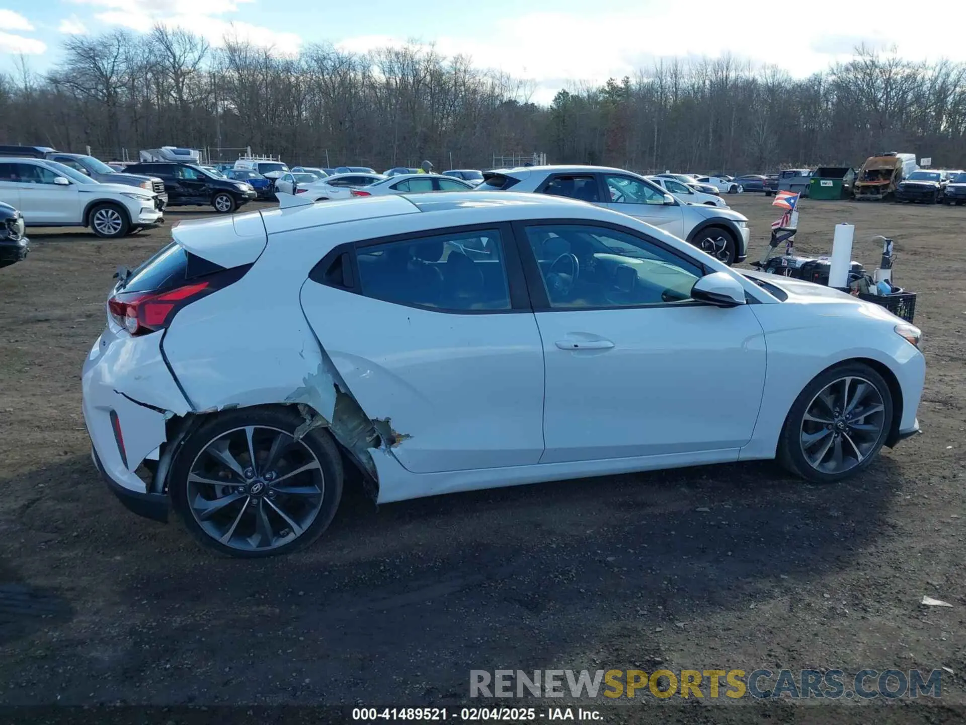 13 fotografías del automóvil dañado KMHTG6AF9KU005011 HYUNDAI VELOSTER 2019