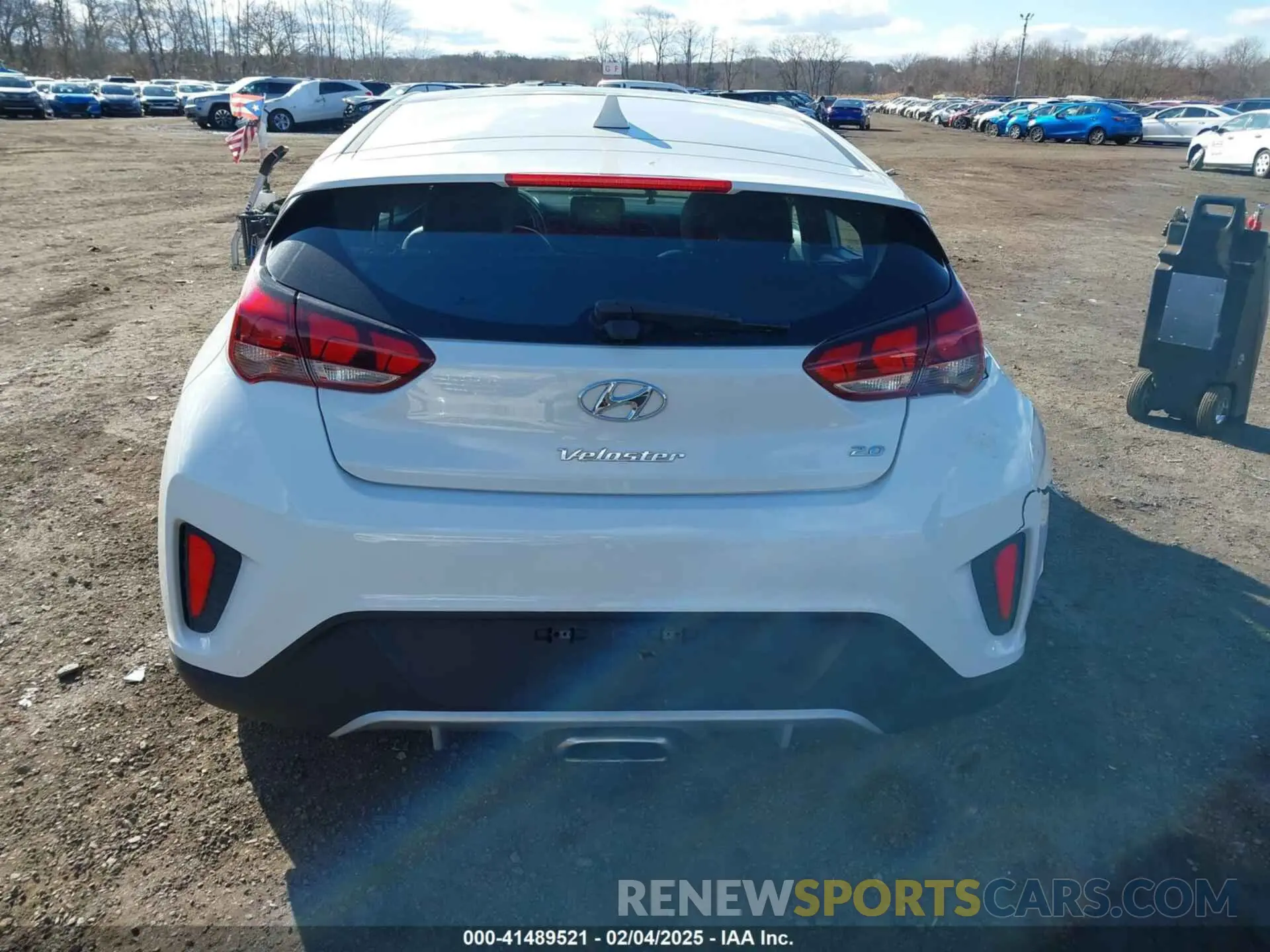 16 fotografías del automóvil dañado KMHTG6AF9KU005011 HYUNDAI VELOSTER 2019