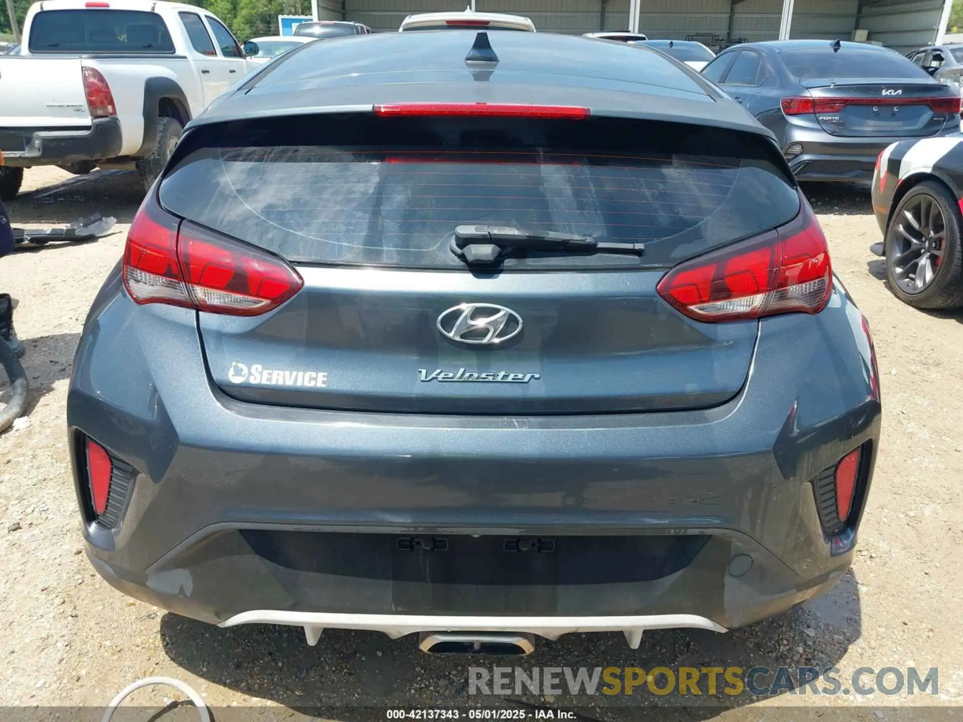 16 fotografías del automóvil dañado KMHTG6AFXKU016745 HYUNDAI VELOSTER 2019