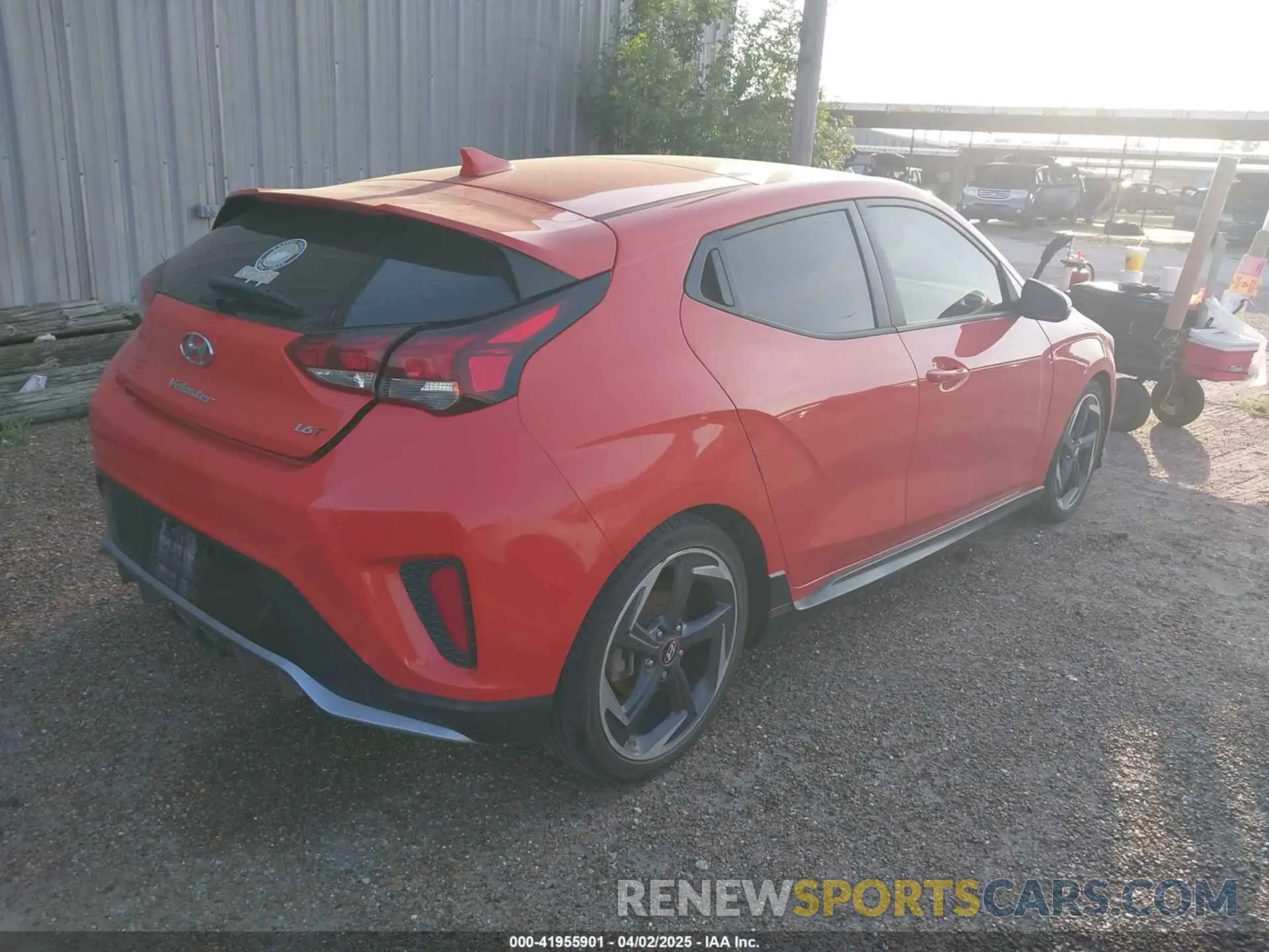 4 fotografías del automóvil dañado KMHTH6AB2KU010979 HYUNDAI VELOSTER 2019
