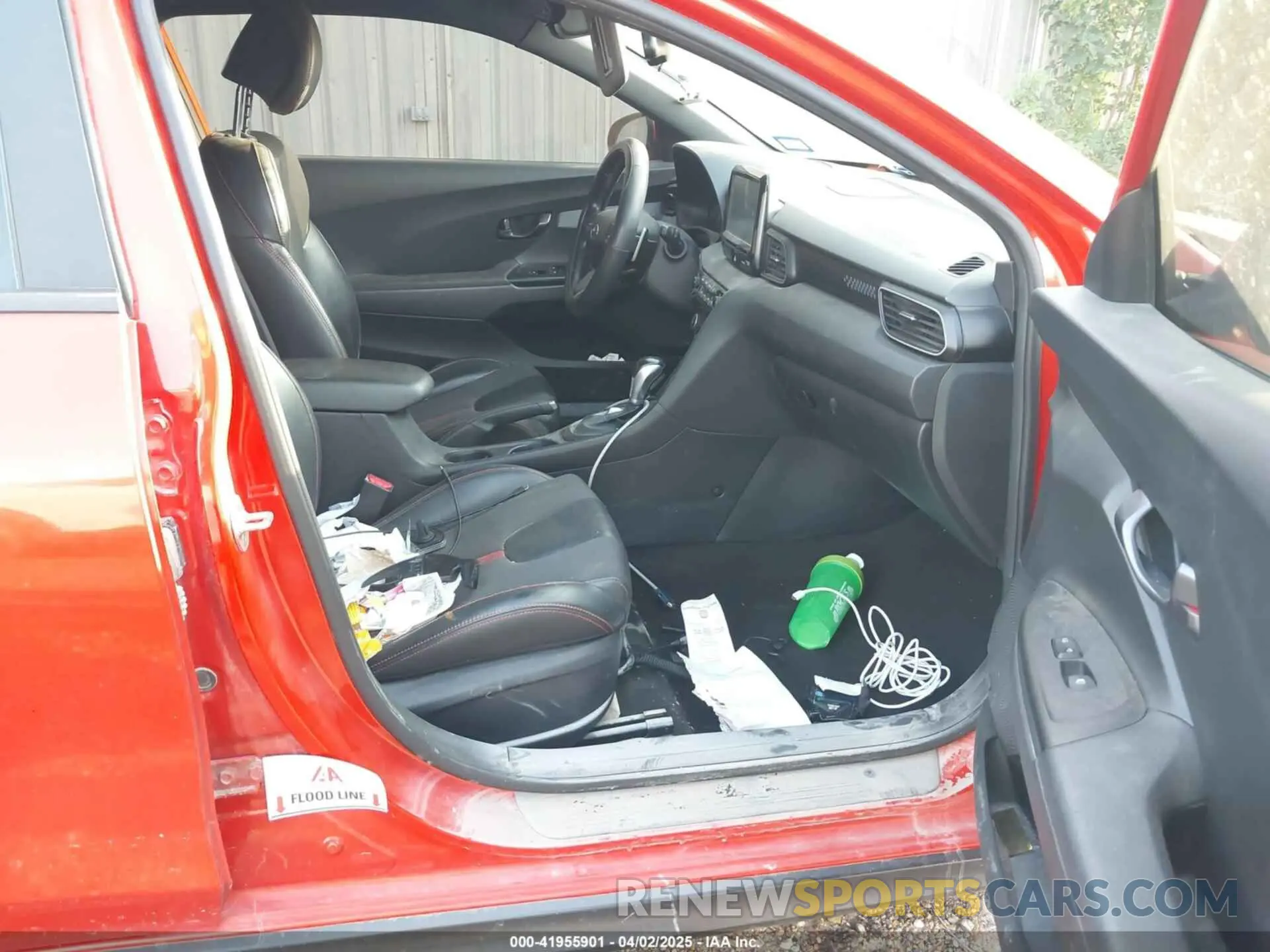 5 fotografías del automóvil dañado KMHTH6AB2KU010979 HYUNDAI VELOSTER 2019