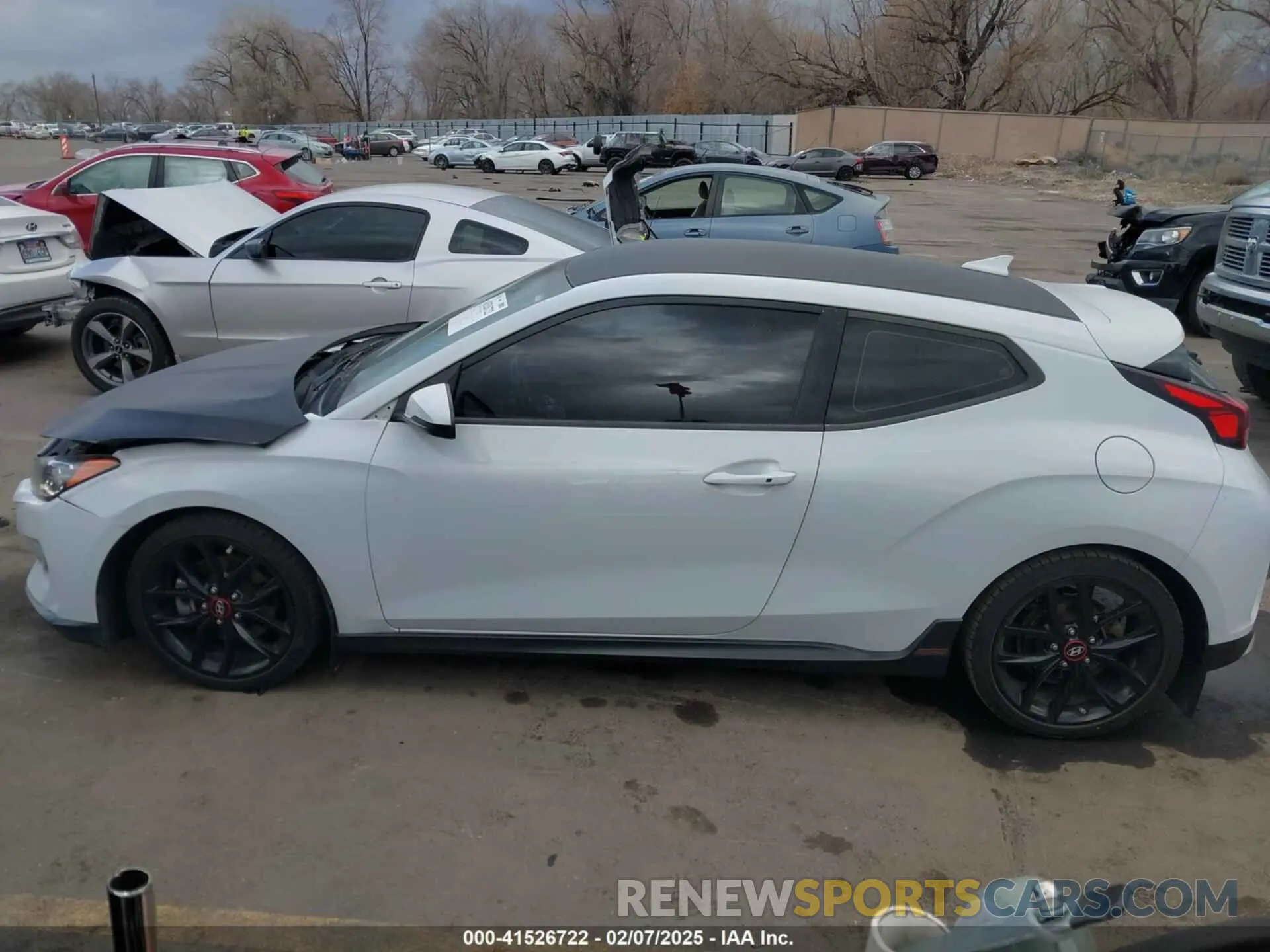 14 fotografías del automóvil dañado KMHTH6AB3KU020193 HYUNDAI VELOSTER 2019