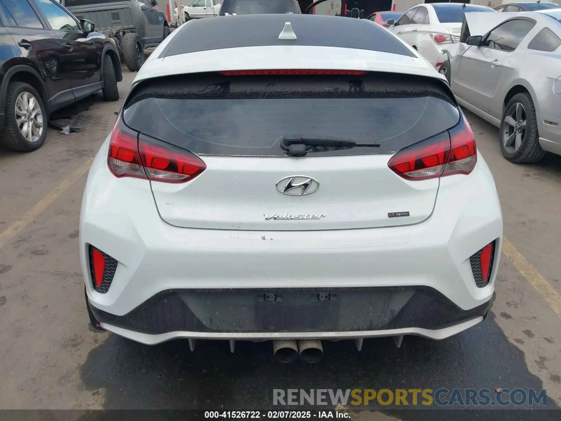 16 fotografías del automóvil dañado KMHTH6AB3KU020193 HYUNDAI VELOSTER 2019