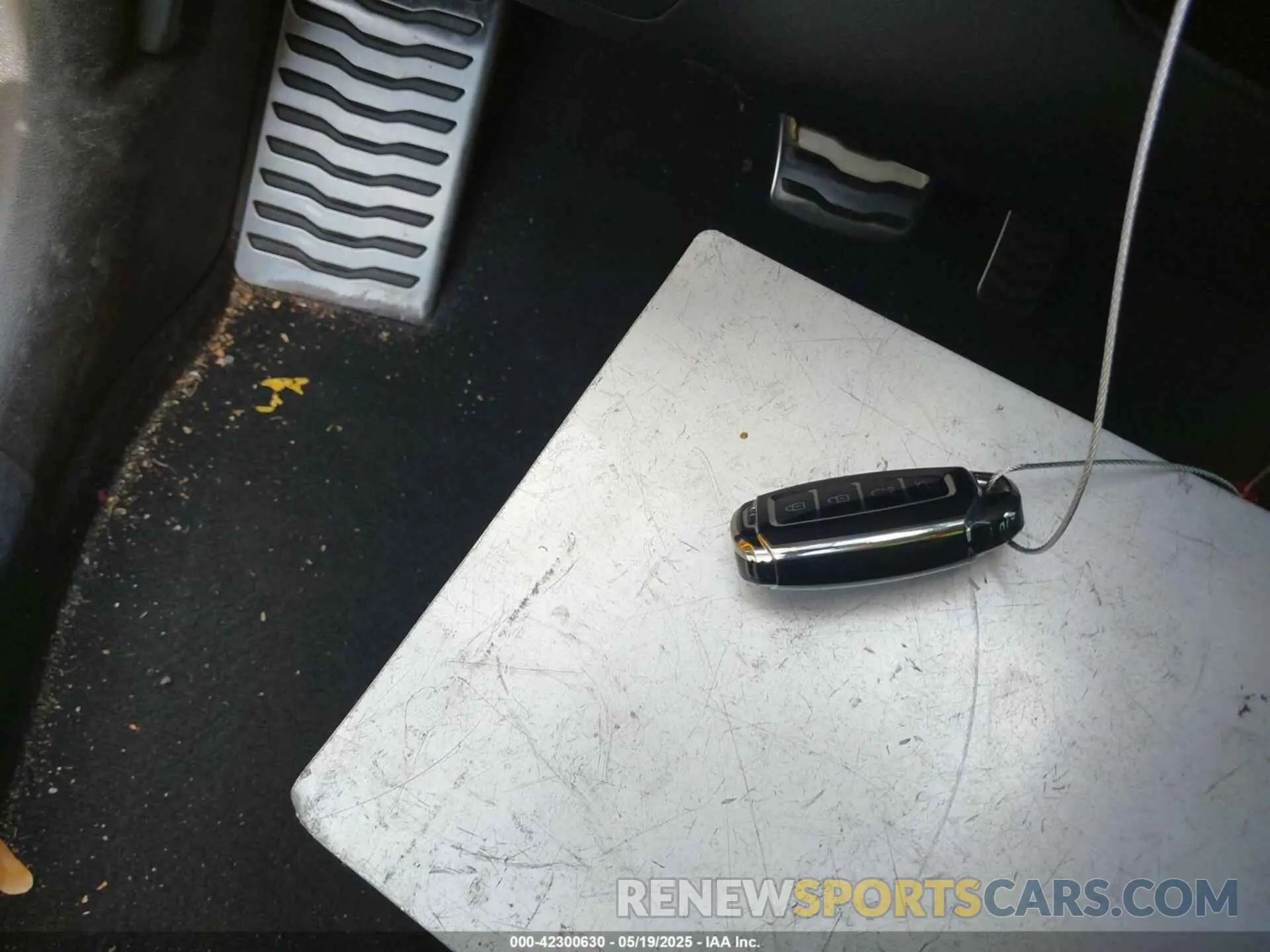 11 fotografías del automóvil dañado KMHTH6AB8KU005978 HYUNDAI VELOSTER 2019