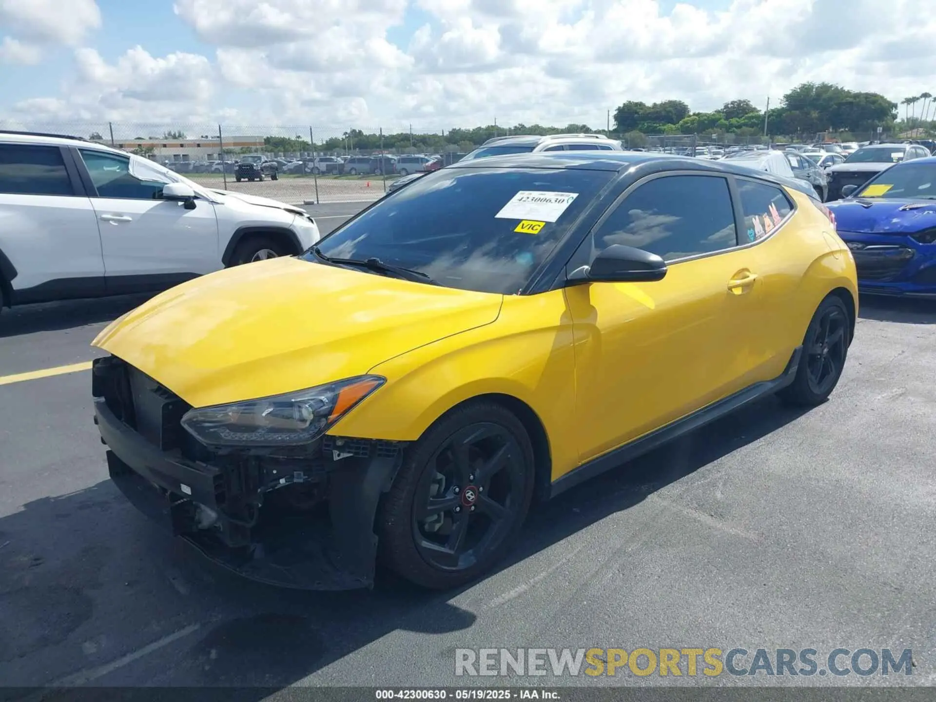 2 fotografías del automóvil dañado KMHTH6AB8KU005978 HYUNDAI VELOSTER 2019