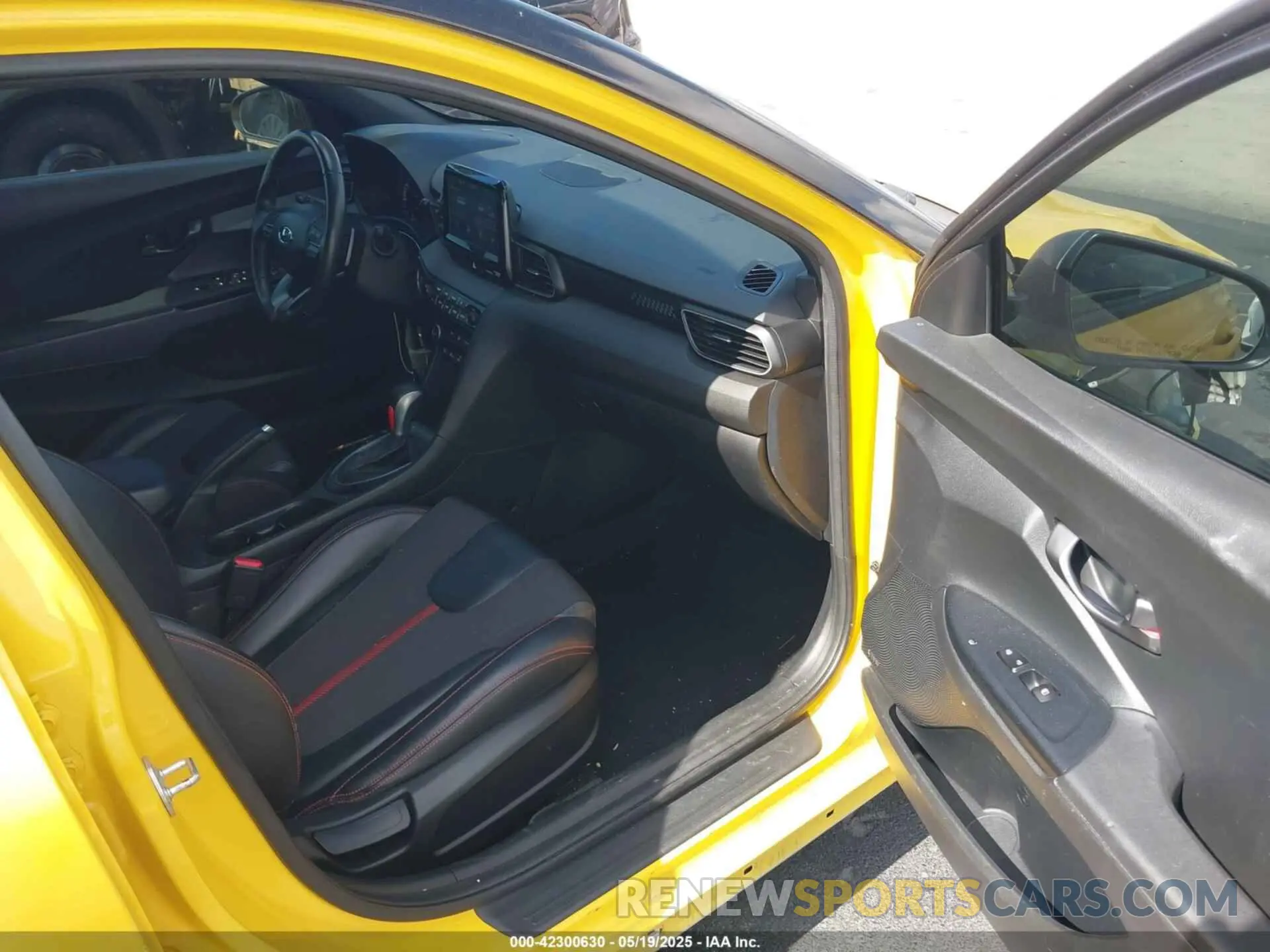 5 fotografías del automóvil dañado KMHTH6AB8KU005978 HYUNDAI VELOSTER 2019