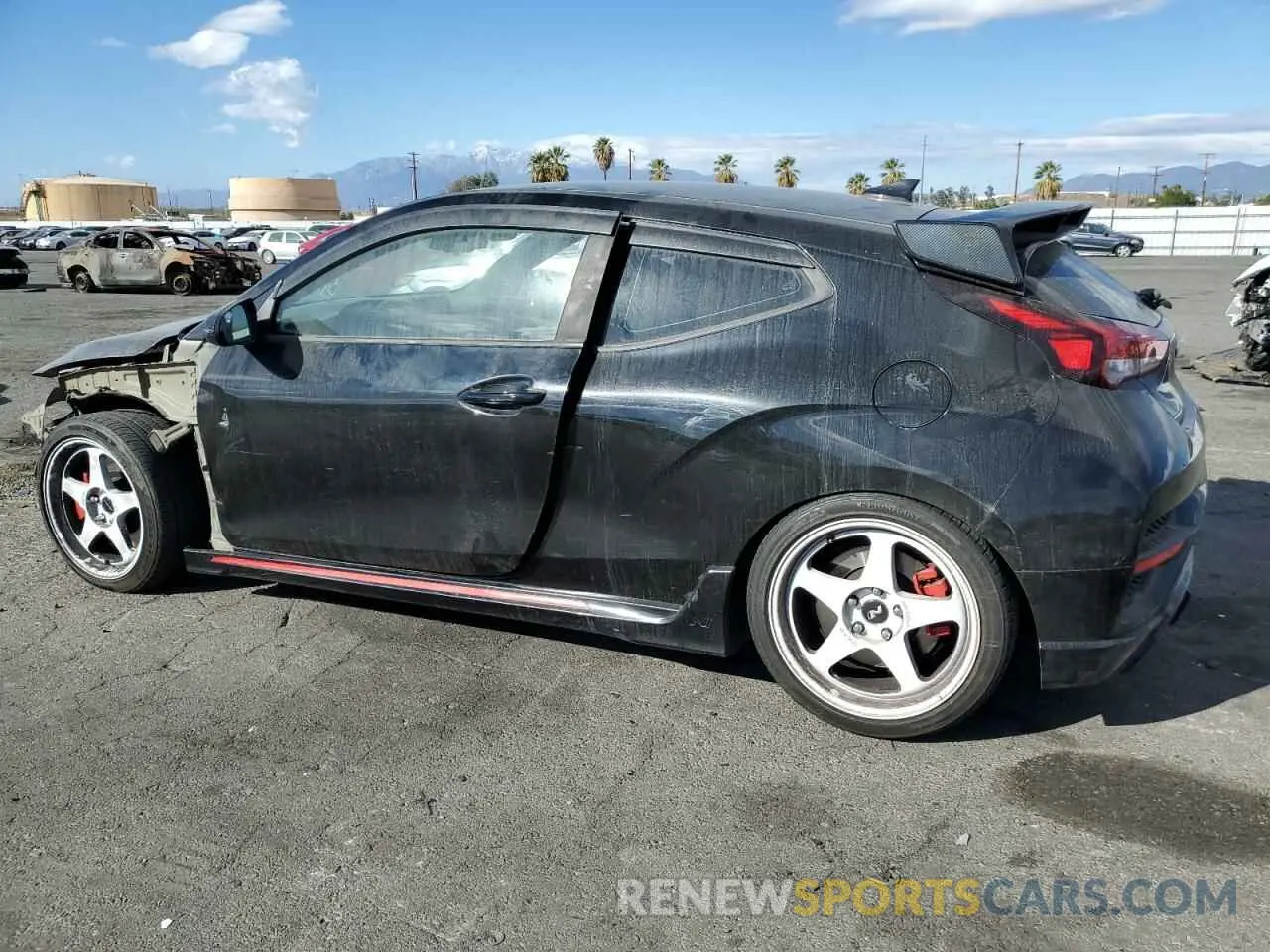 2 fotografías del automóvil dañado KMHT36AH6LU005983 HYUNDAI VELOSTER 2020