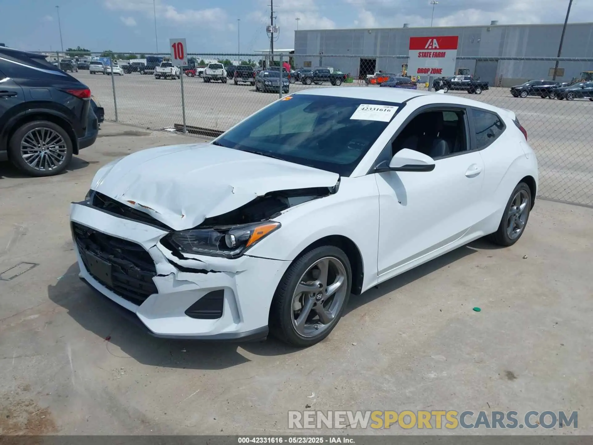2 fotografías del automóvil dañado KMHTG6AF0LU029621 HYUNDAI VELOSTER 2020