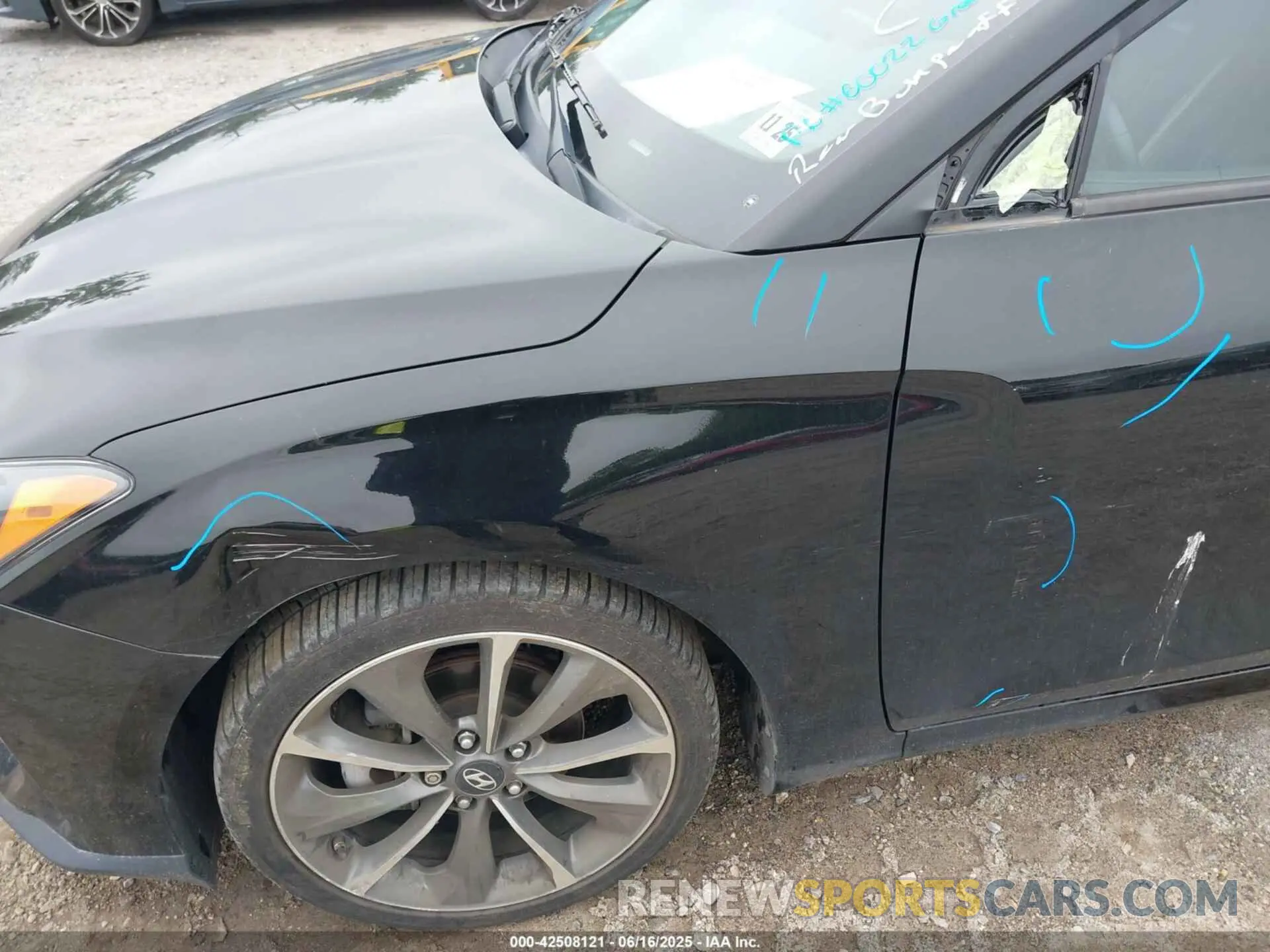 17 fotografías del automóvil dañado KMHTG6AF3LU023862 HYUNDAI VELOSTER 2020