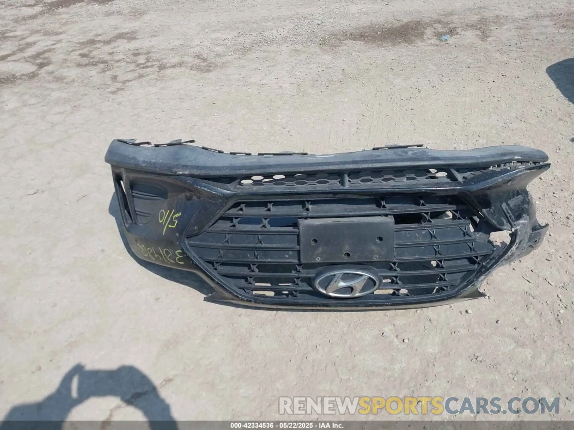 12 fotografías del automóvil dañado KMHTG6AF6LU023144 HYUNDAI VELOSTER 2020