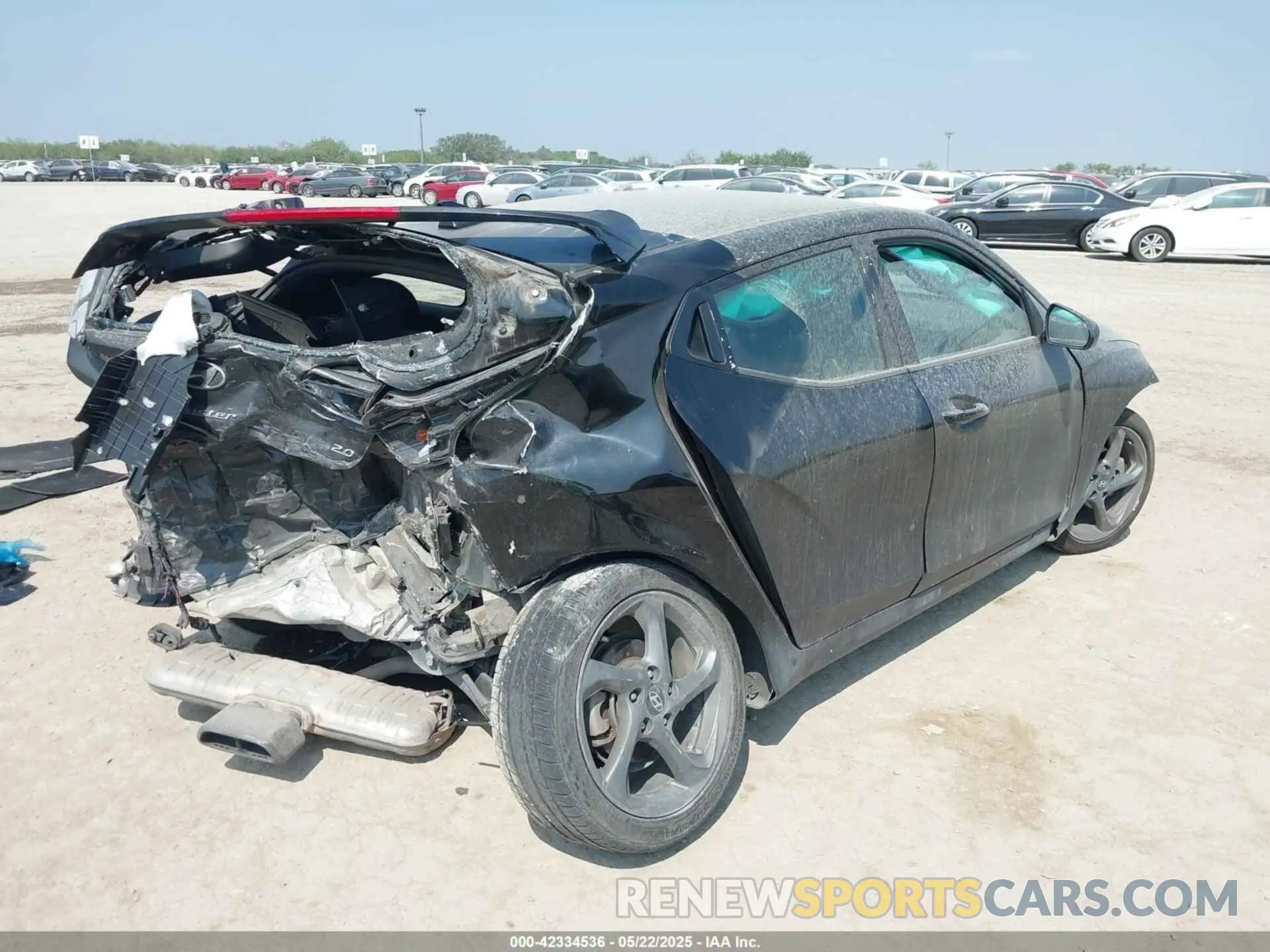 4 fotografías del automóvil dañado KMHTG6AF6LU023144 HYUNDAI VELOSTER 2020