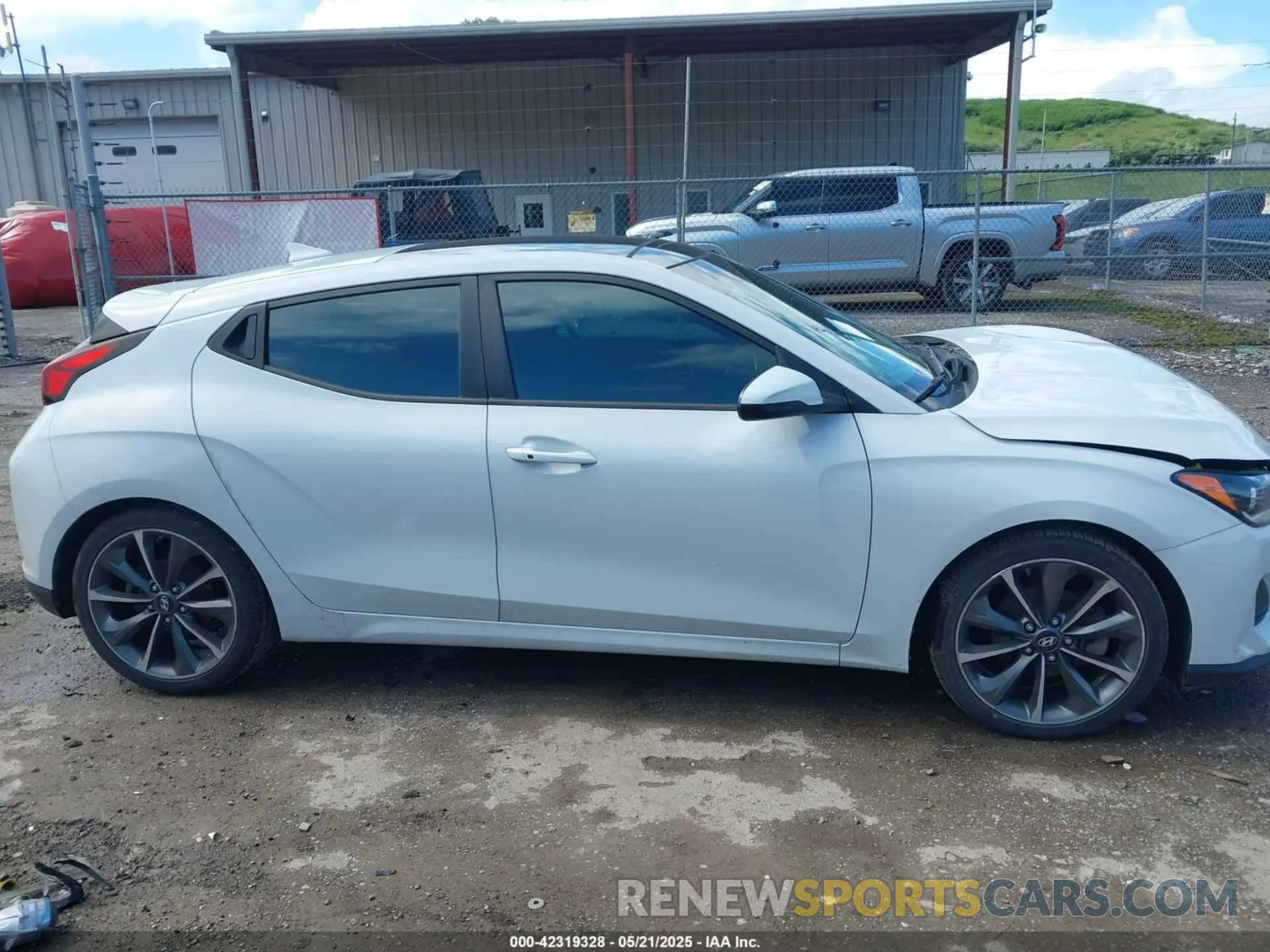 14 fotografías del automóvil dañado KMHTG6AF8LU028992 HYUNDAI VELOSTER 2020