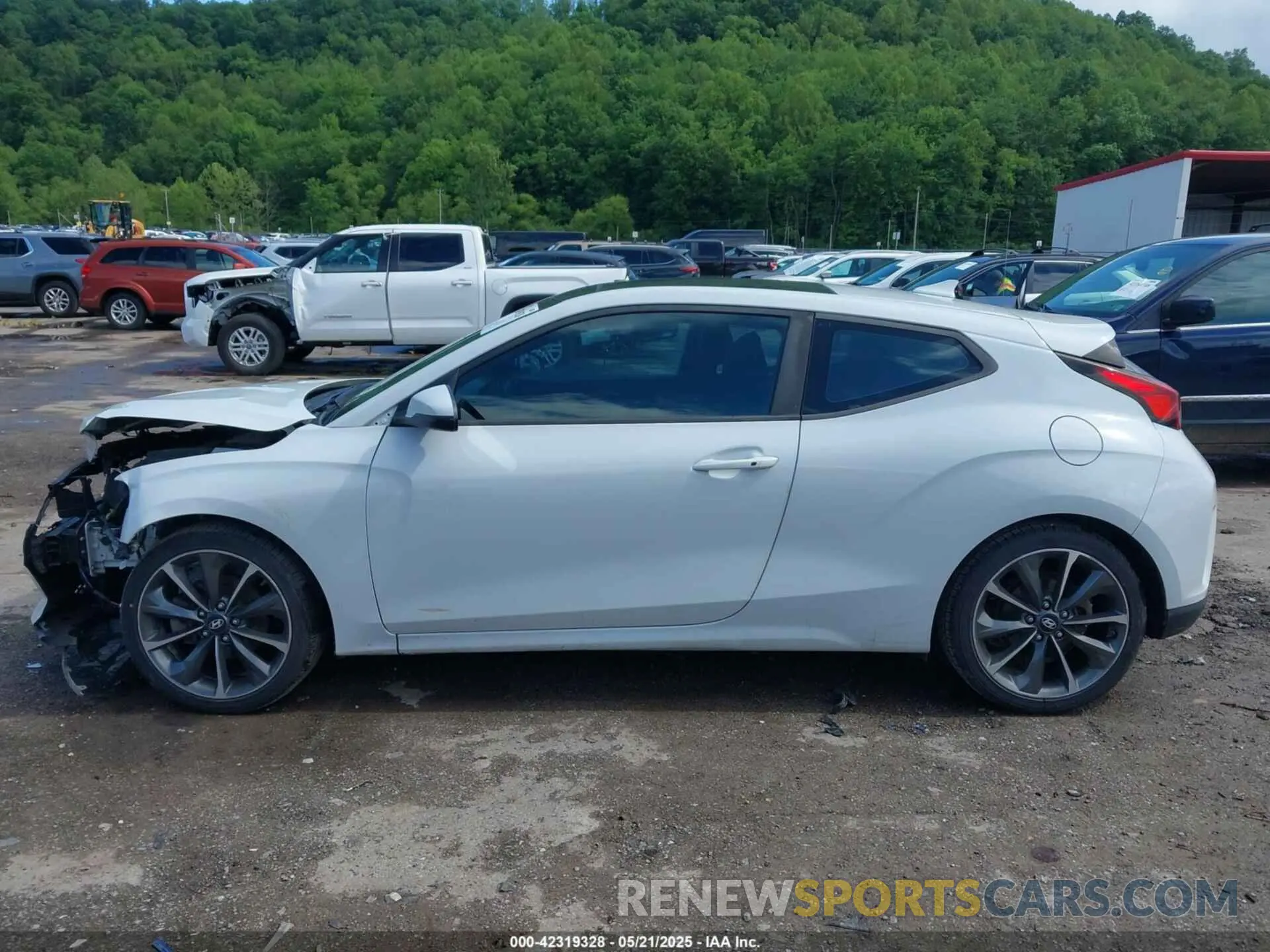 15 fotografías del automóvil dañado KMHTG6AF8LU028992 HYUNDAI VELOSTER 2020