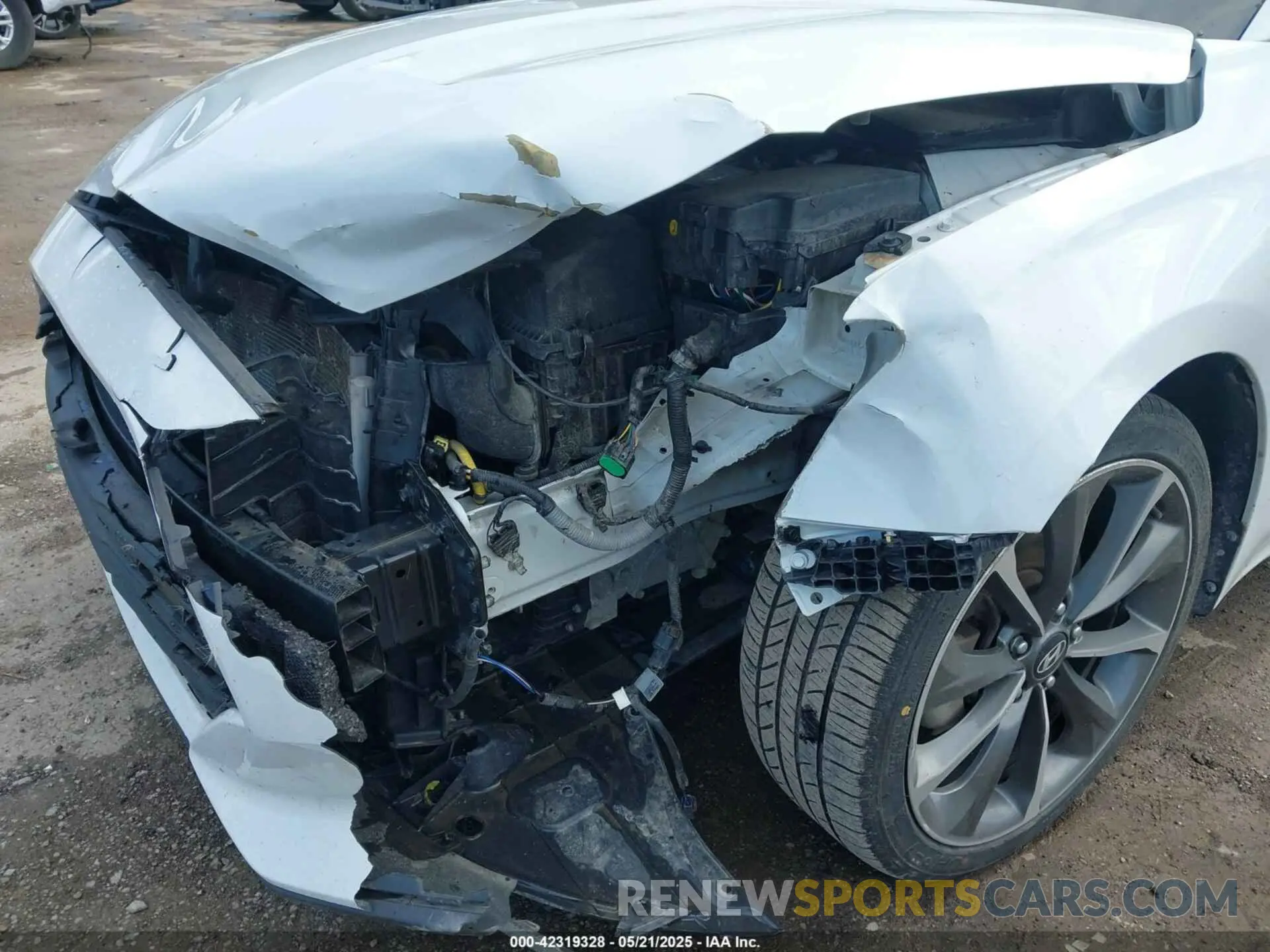18 fotografías del automóvil dañado KMHTG6AF8LU028992 HYUNDAI VELOSTER 2020