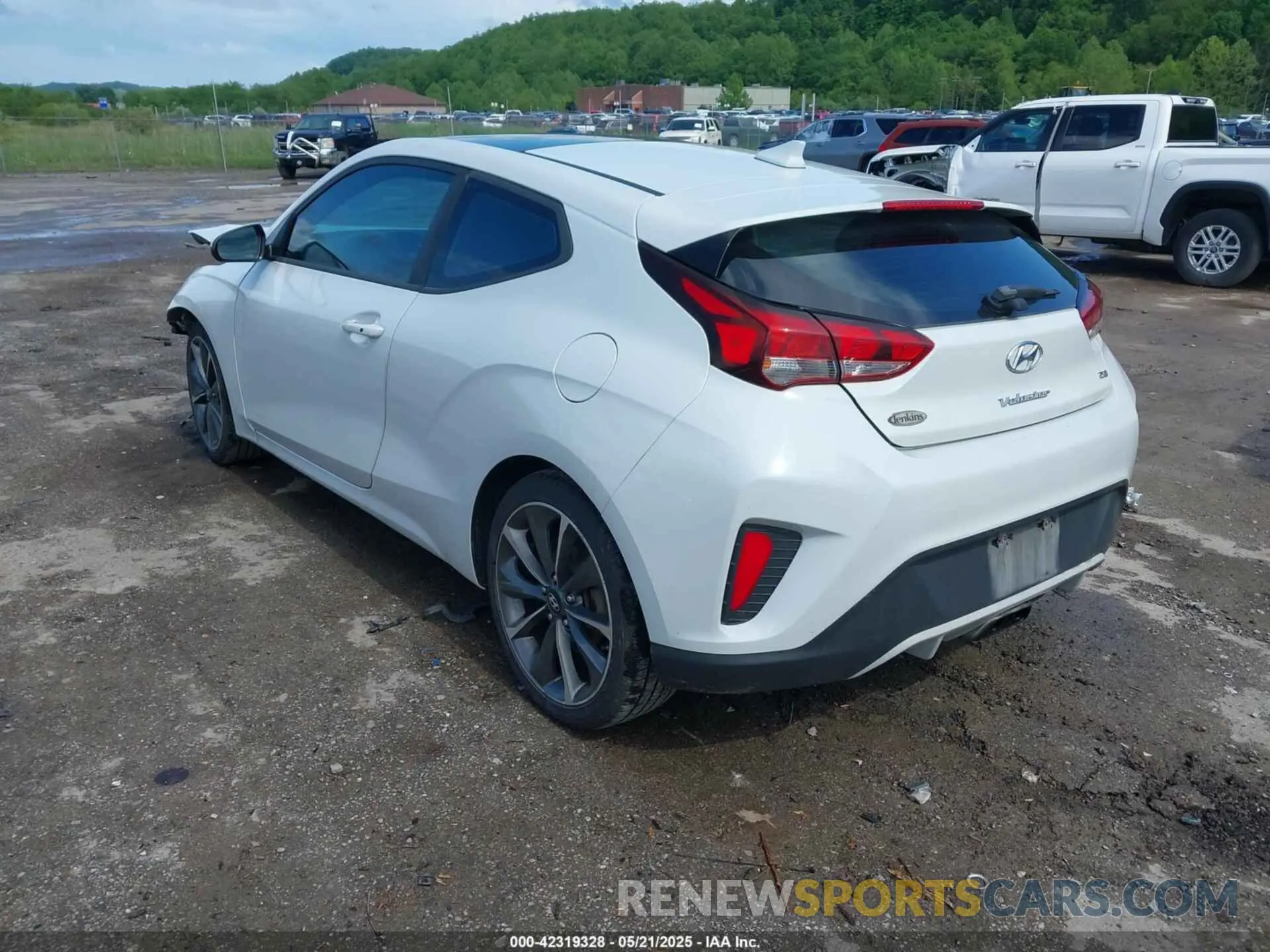 3 fotografías del automóvil dañado KMHTG6AF8LU028992 HYUNDAI VELOSTER 2020